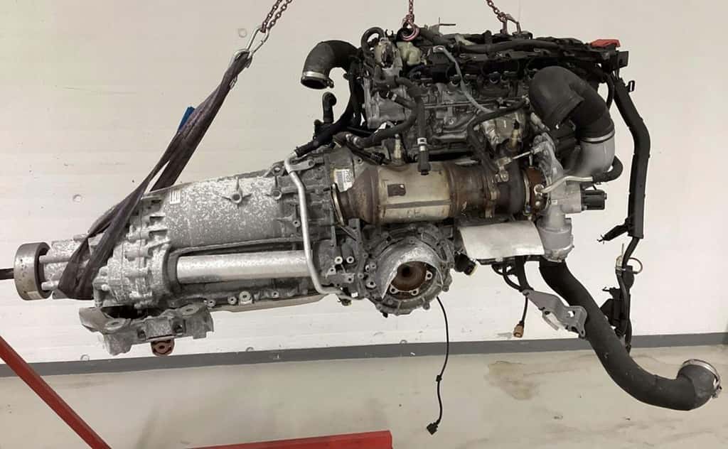 Moteur CYNB vue 7