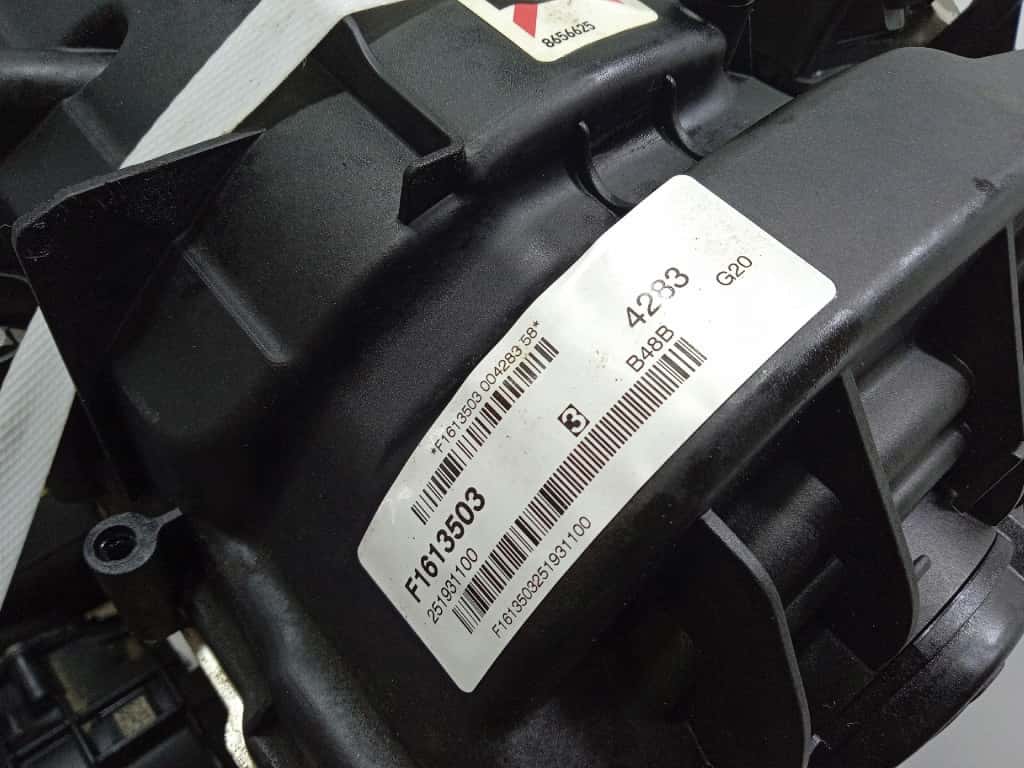 Moteur B48 B20 B vue 5