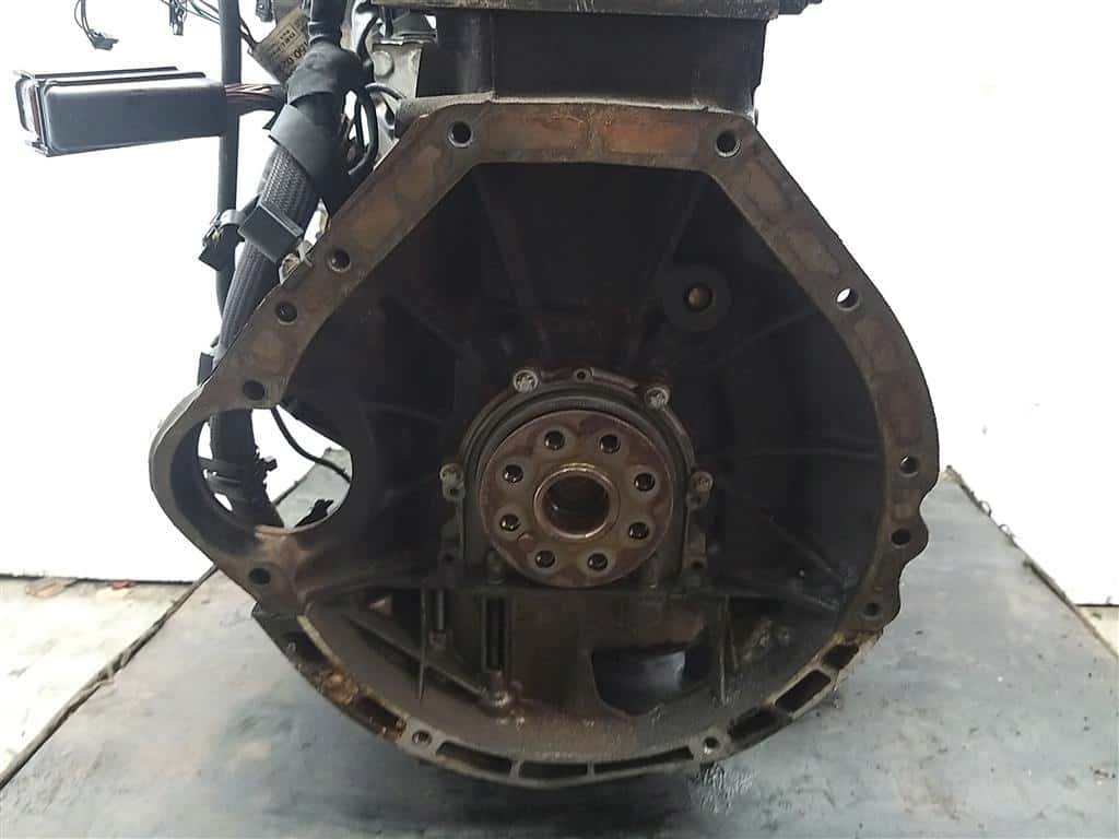 Moteur M 112.913 vue 5