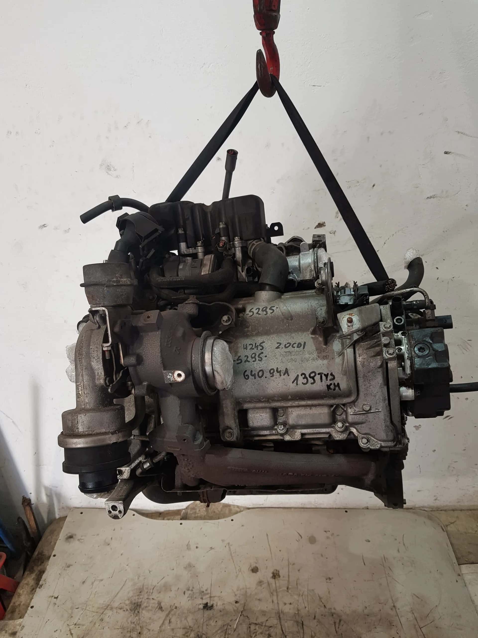 Moteur M 266.940 vue 2