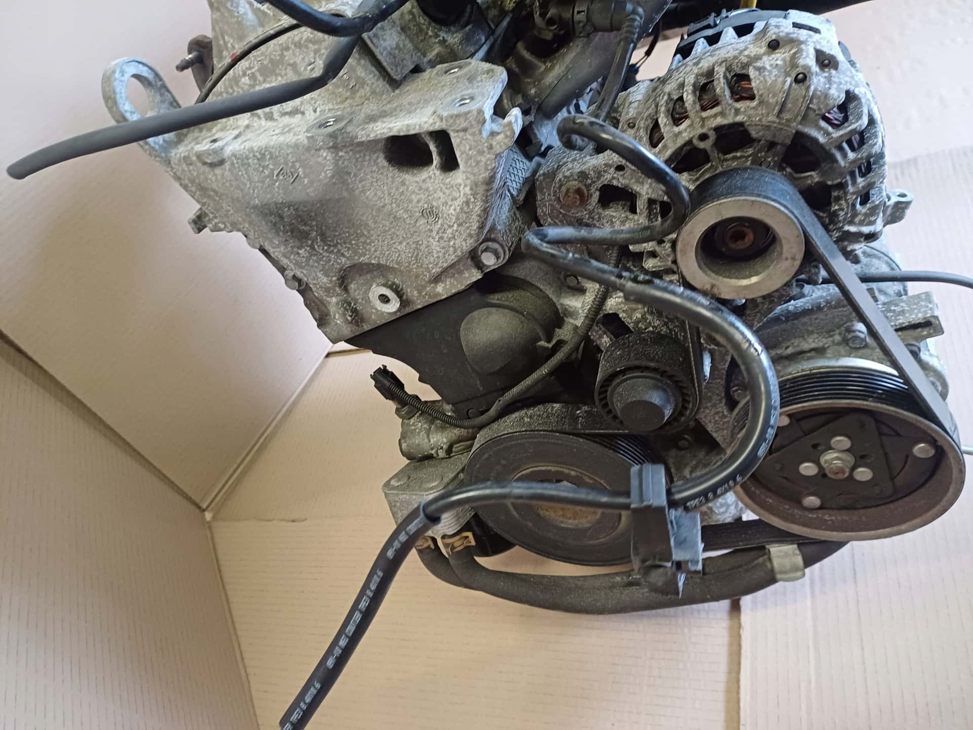 Moteur D4F 784 vue 2