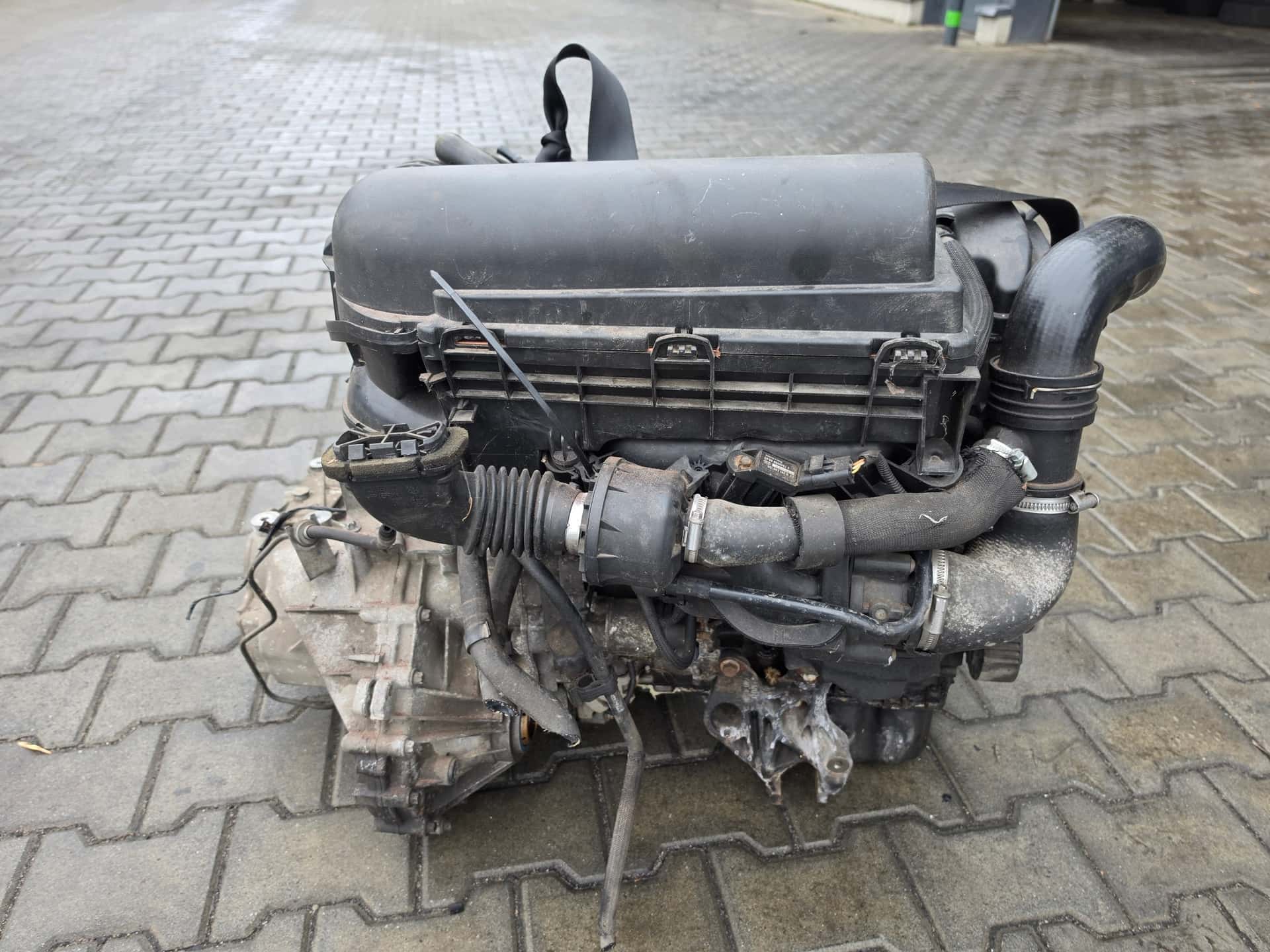 Moteur N14 B16 A vue 4