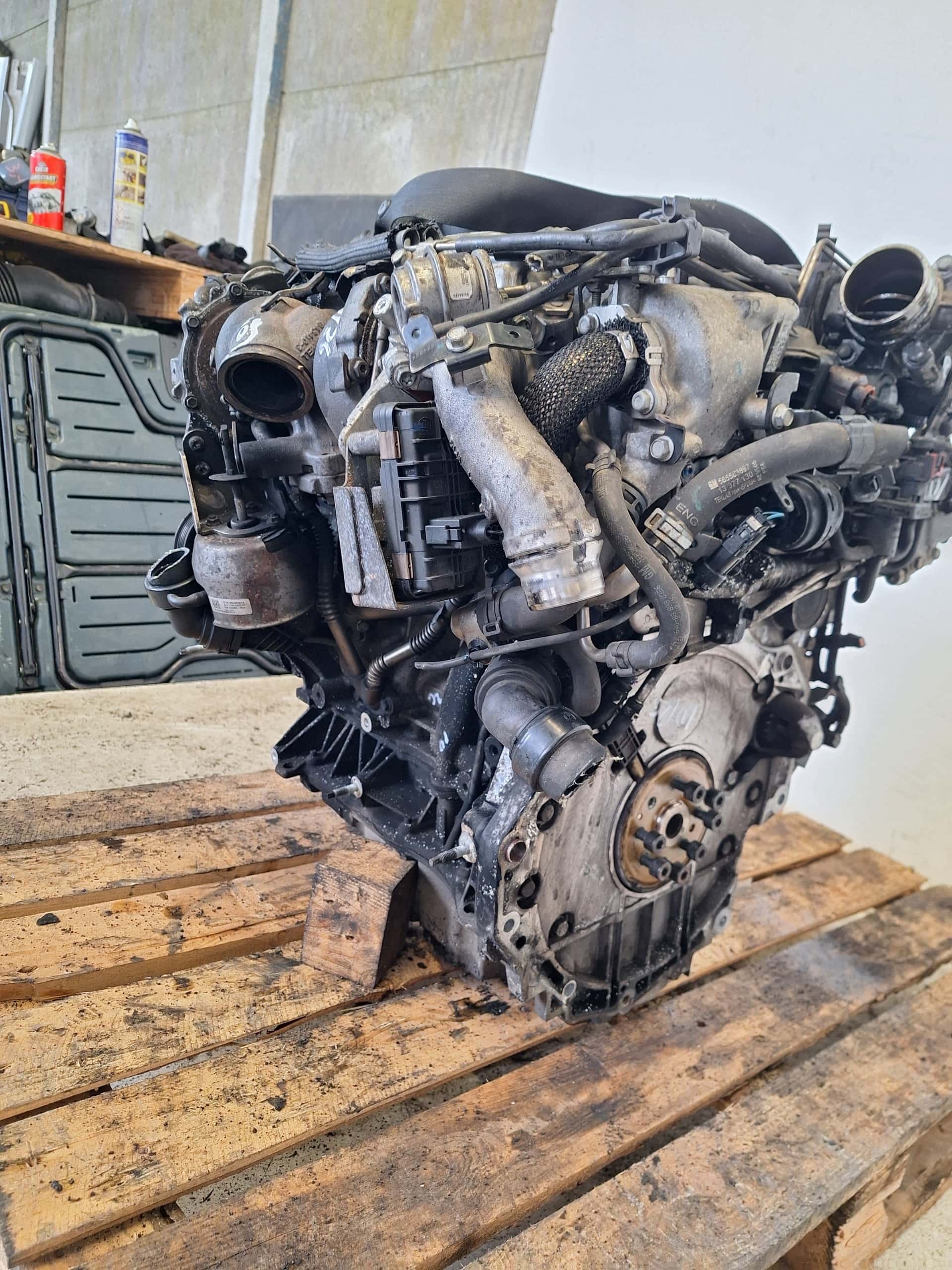 Moteur B 16 DTR vue 13