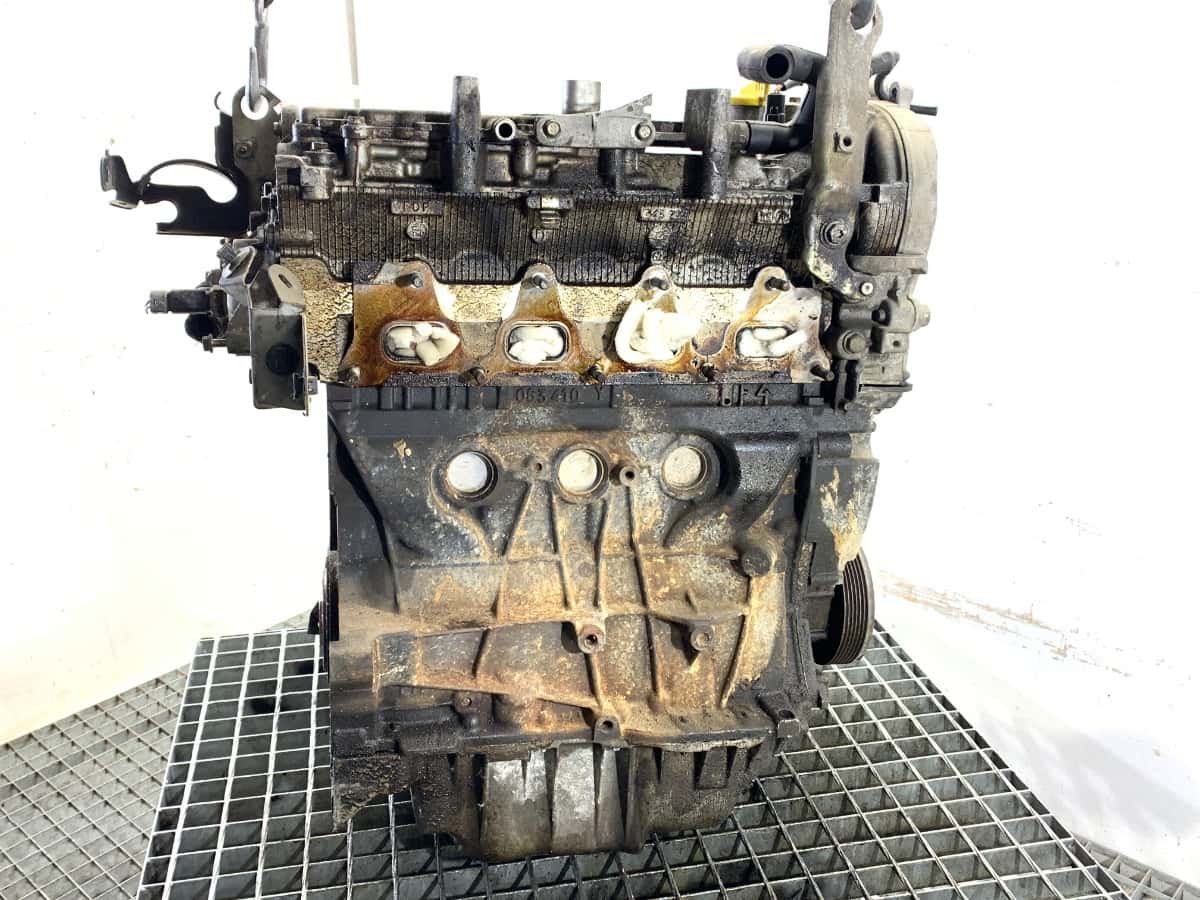 Moteur F4R 744 vue 3