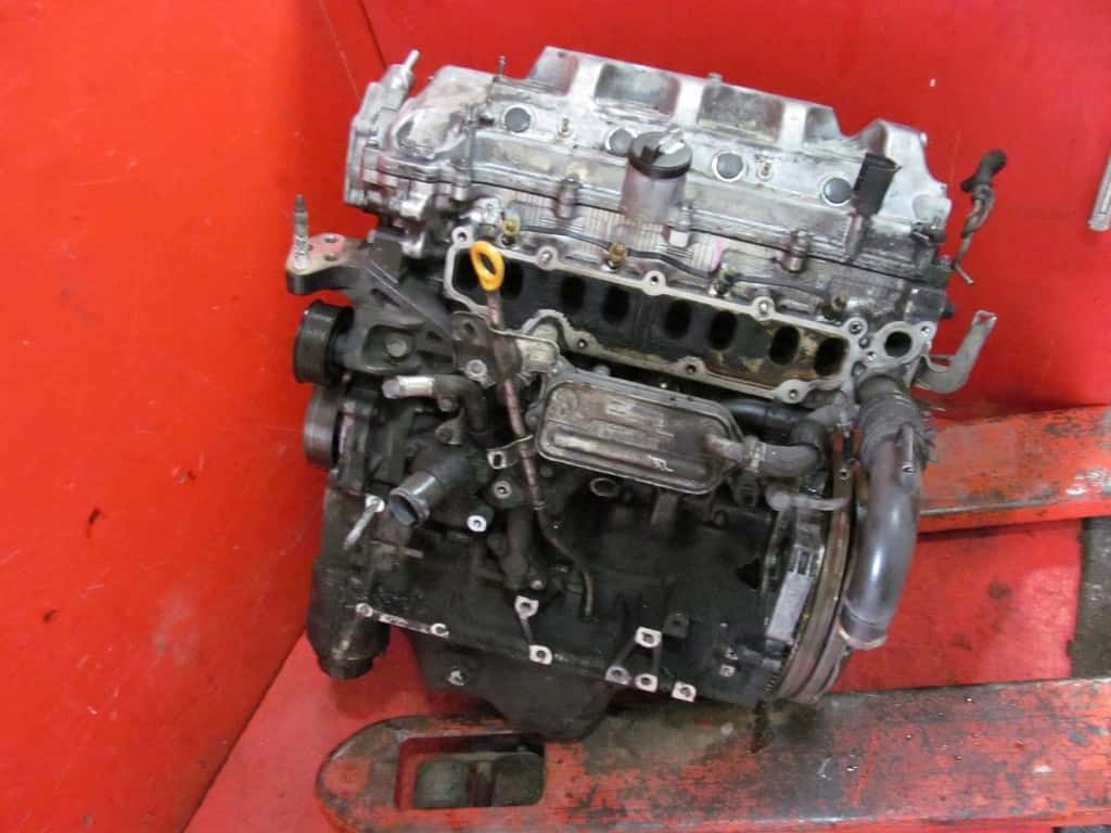 Moteur 1AD-FTV vue 3