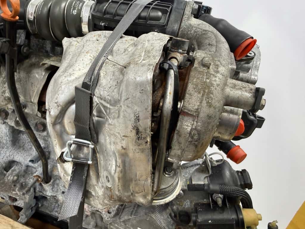 Moteur 9HD (DV6C) vue 8