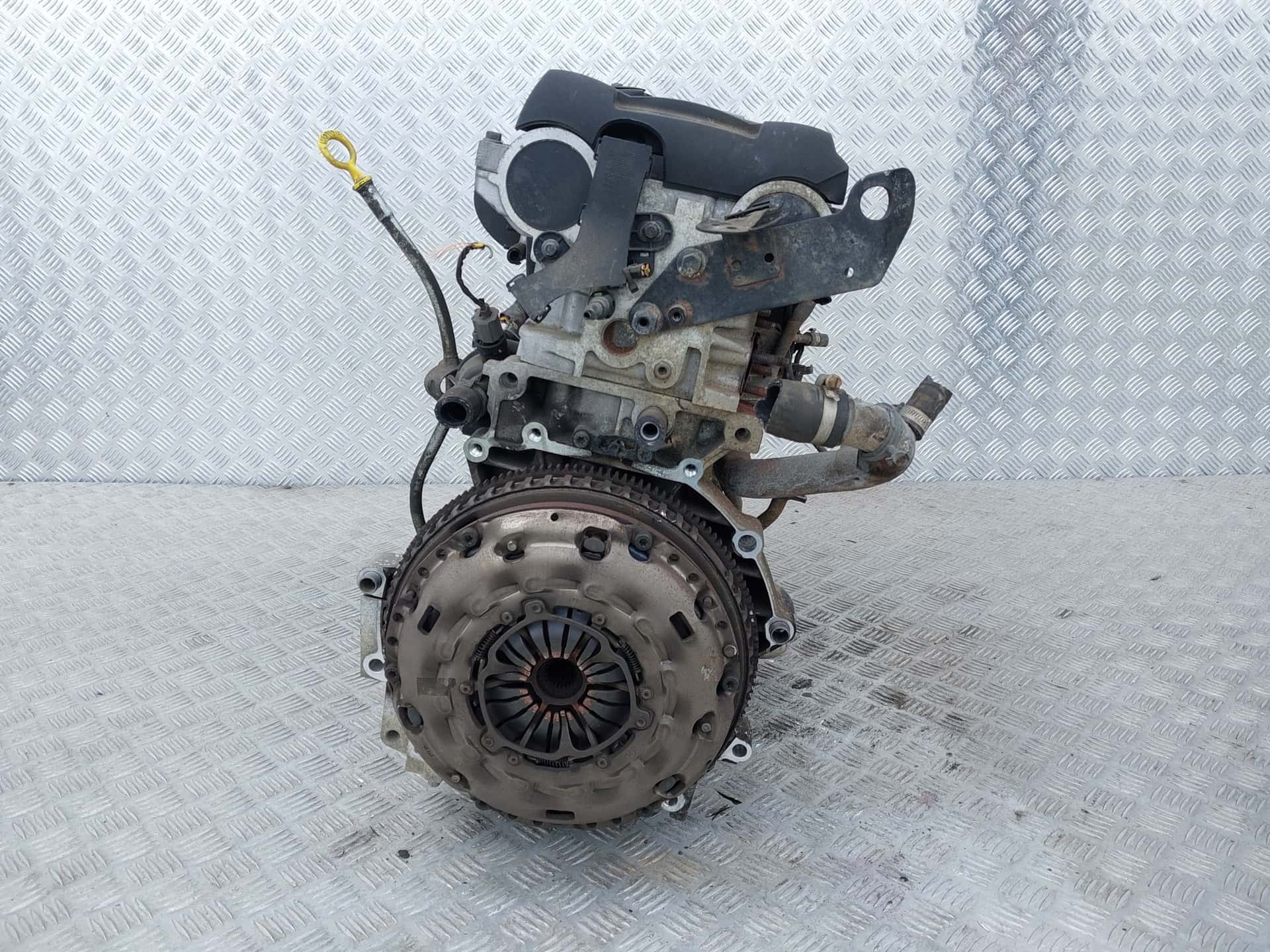 Moteur B 5254 T vue 4