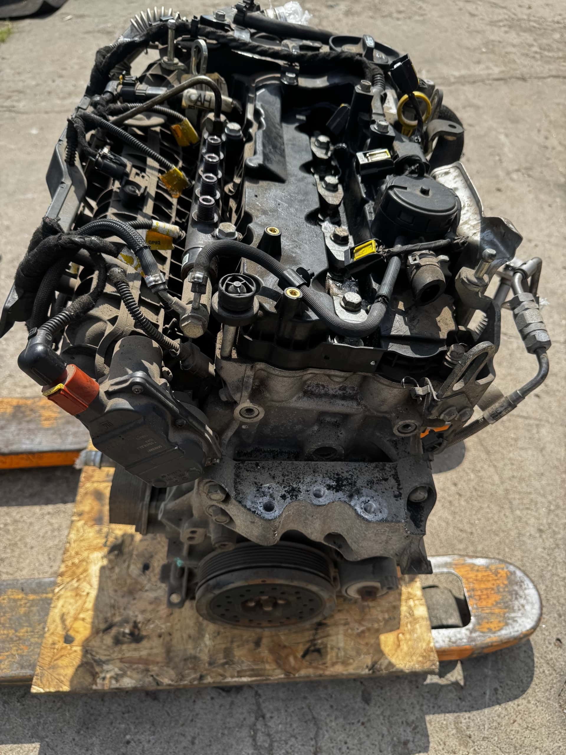 Moteur B 16 DTH vue 4