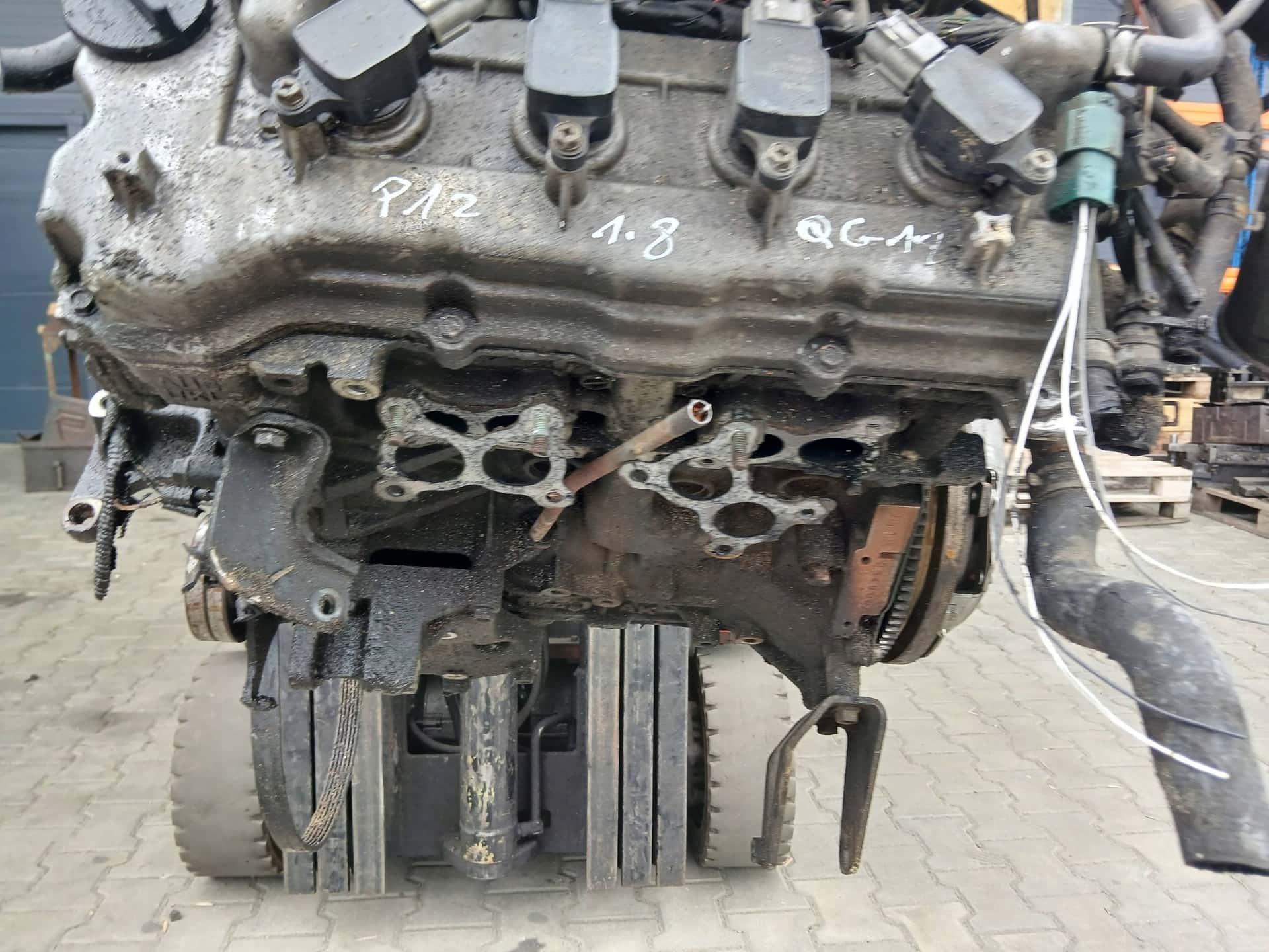 Moteur QG18DE vue 2