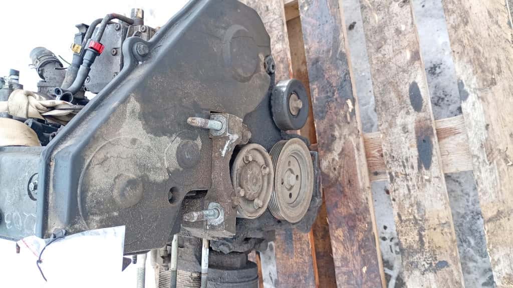 Moteur C9DB vue 5