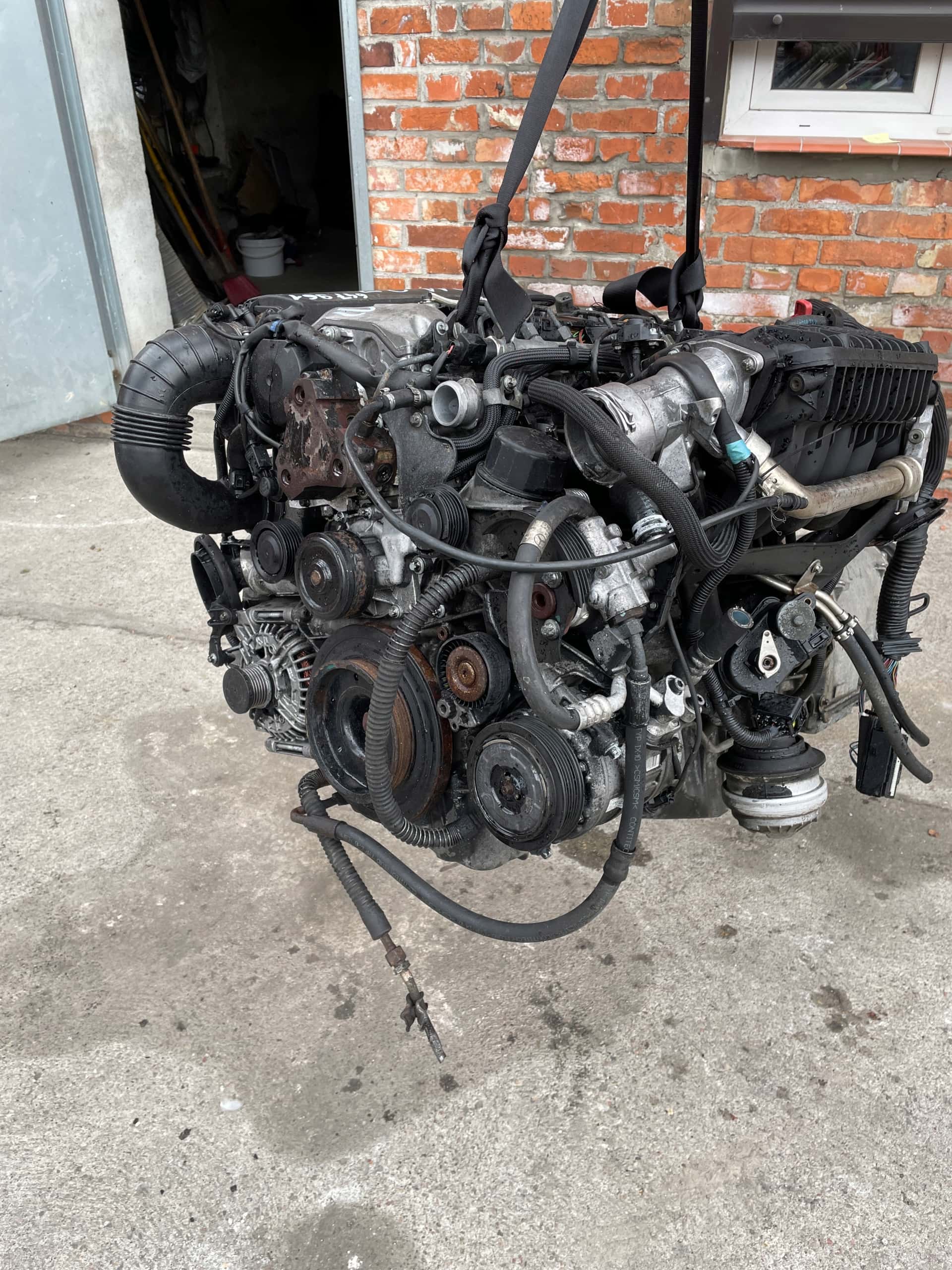 Moteur M 112.913 vue 8