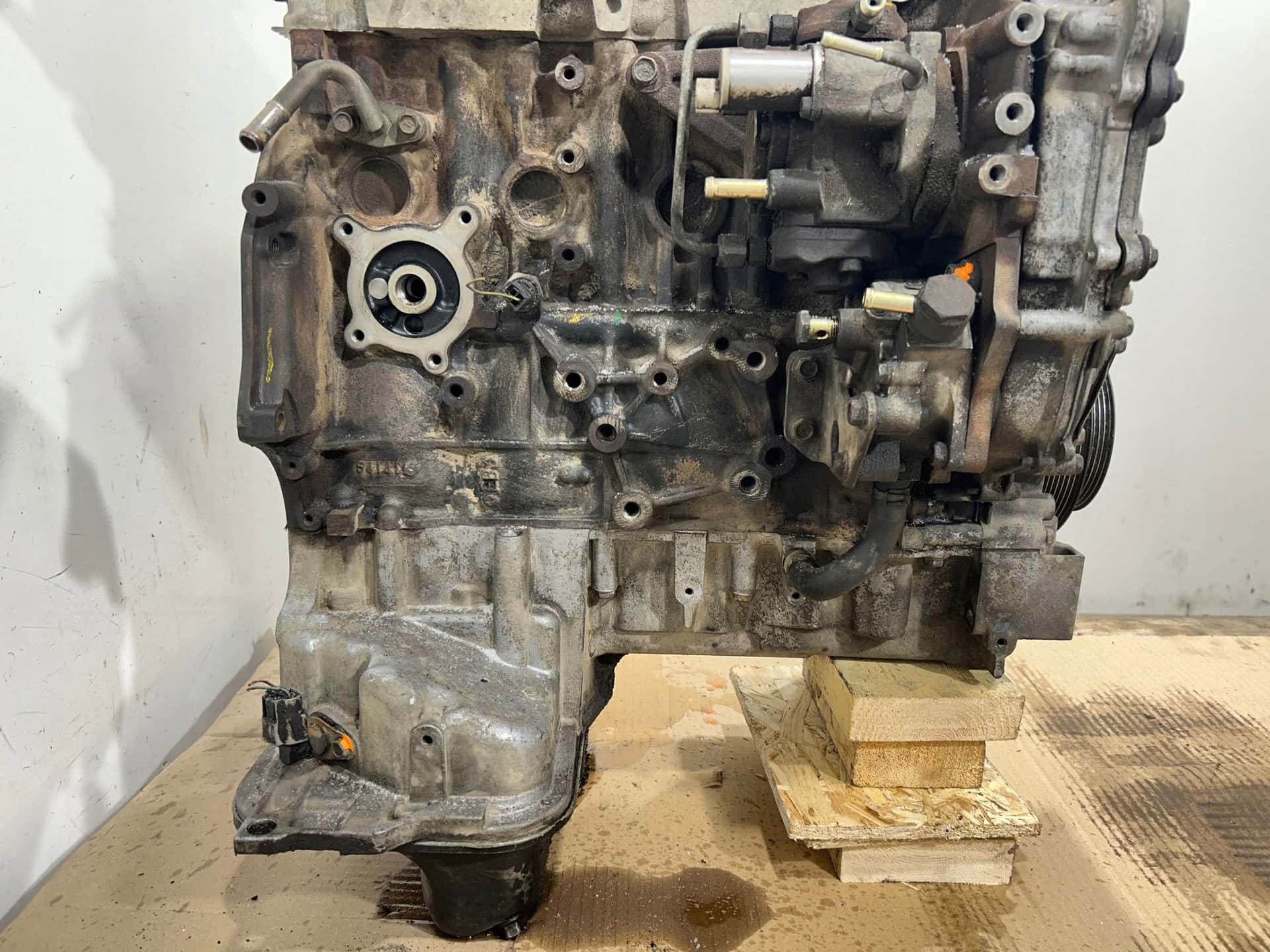 Moteur YD25DDTi vue 8