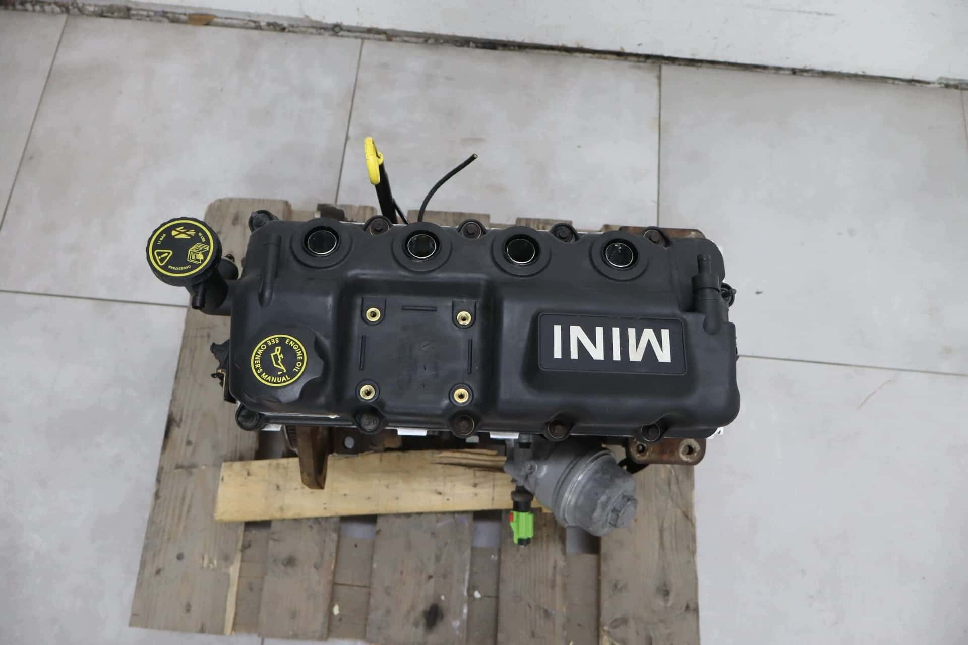 Moteur W10 B16 A vue 2