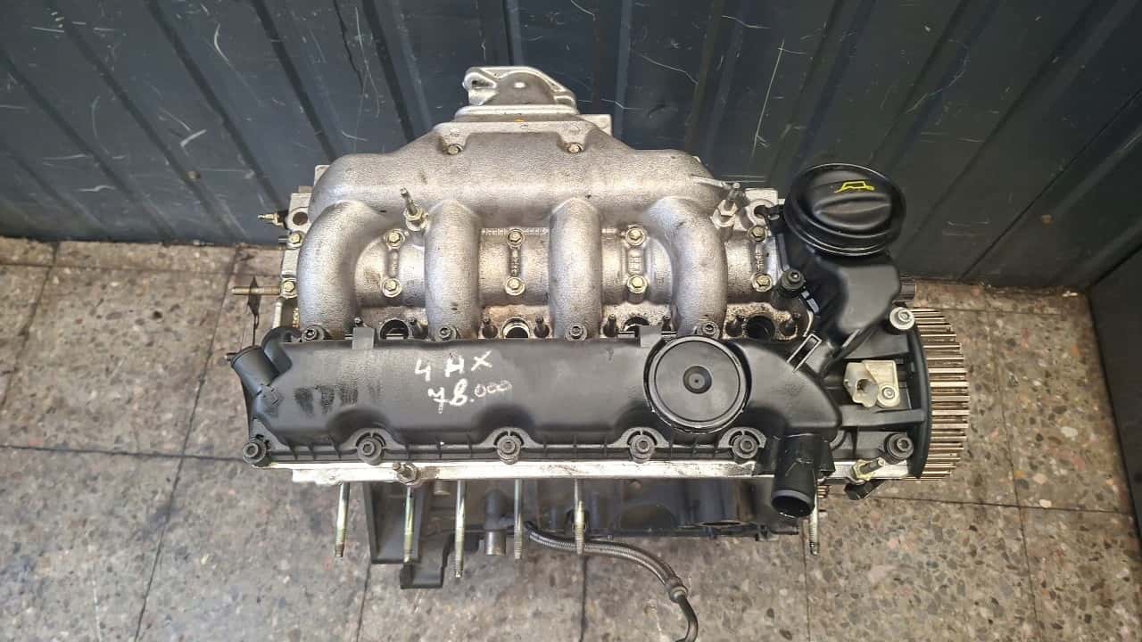 Moteur 4HX (DW12TED4) vue 4