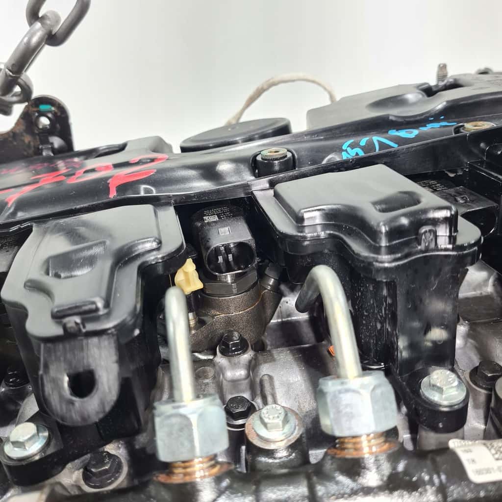 Moteur M9T 706 vue 7