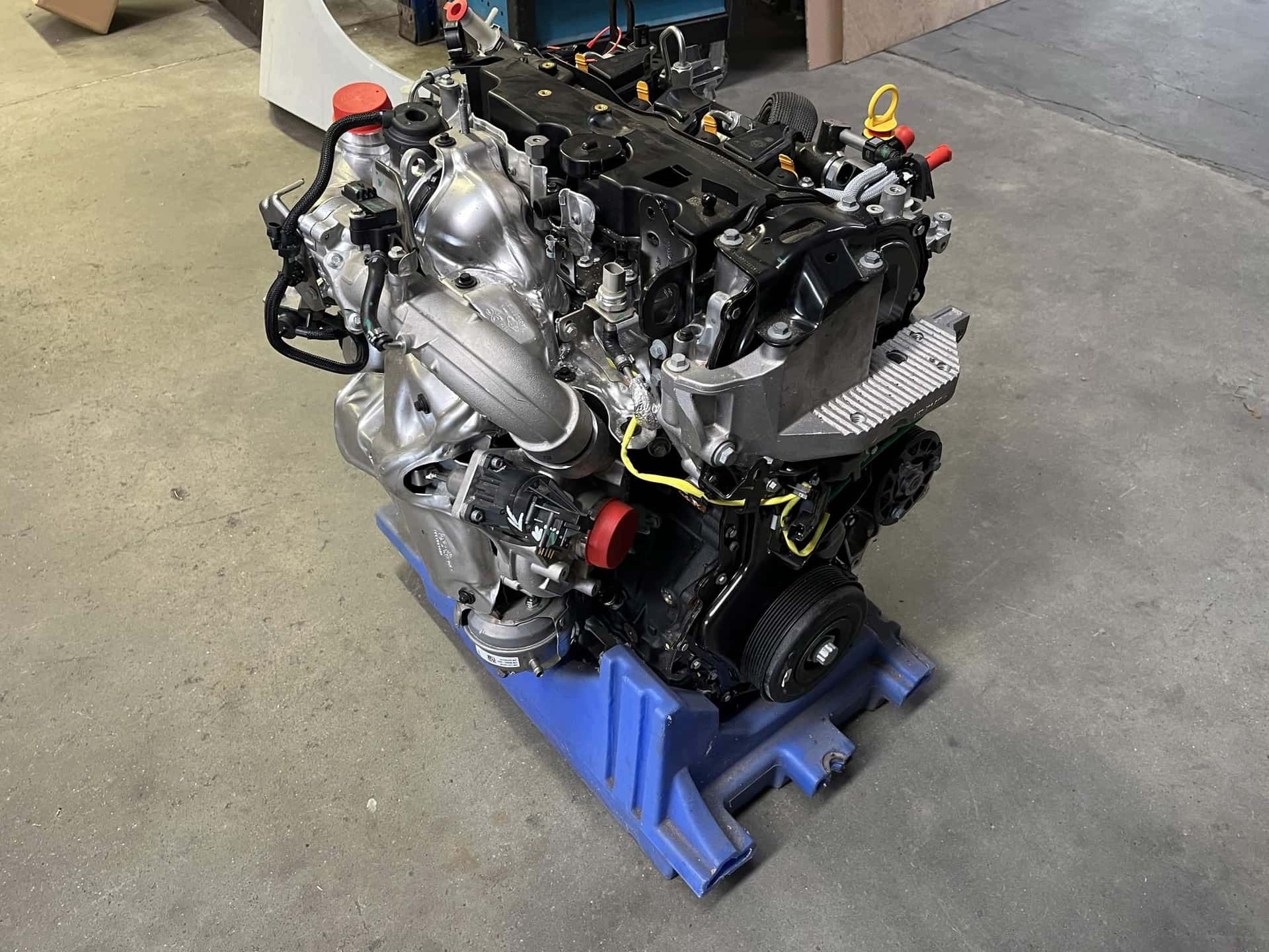 Moteur M9T 896 vue 4