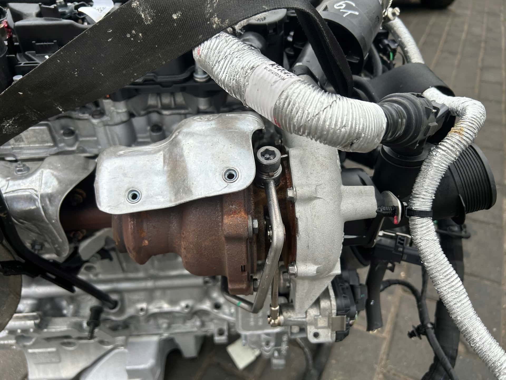Moteur Y9DA vue 4