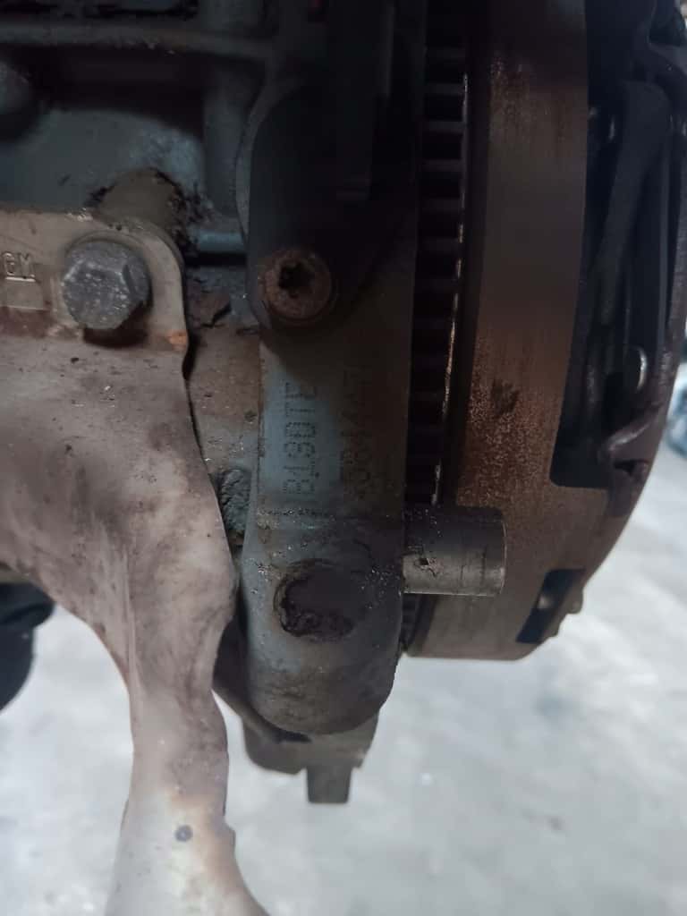 Moteur B 13 DTE vue 4