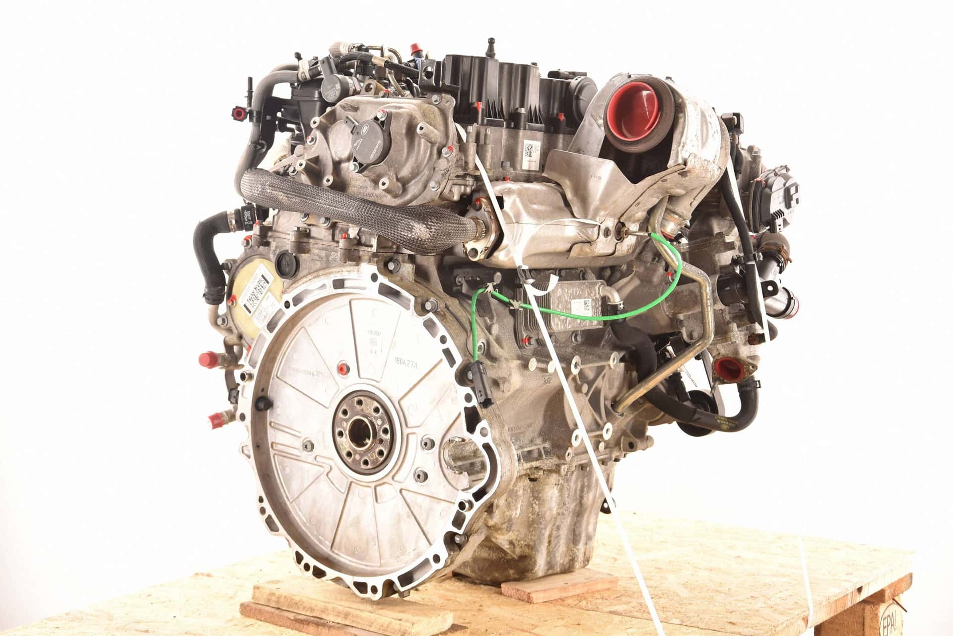 Moteur 204DTH(AJ20D4) vue 2