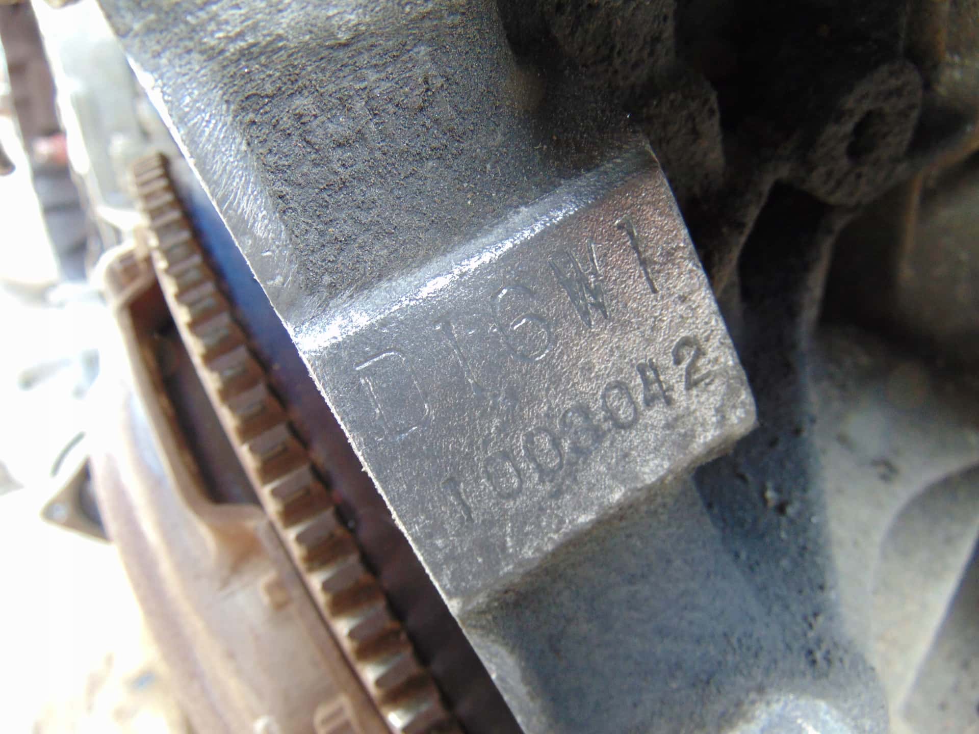 Moteur D16W1 vue 9