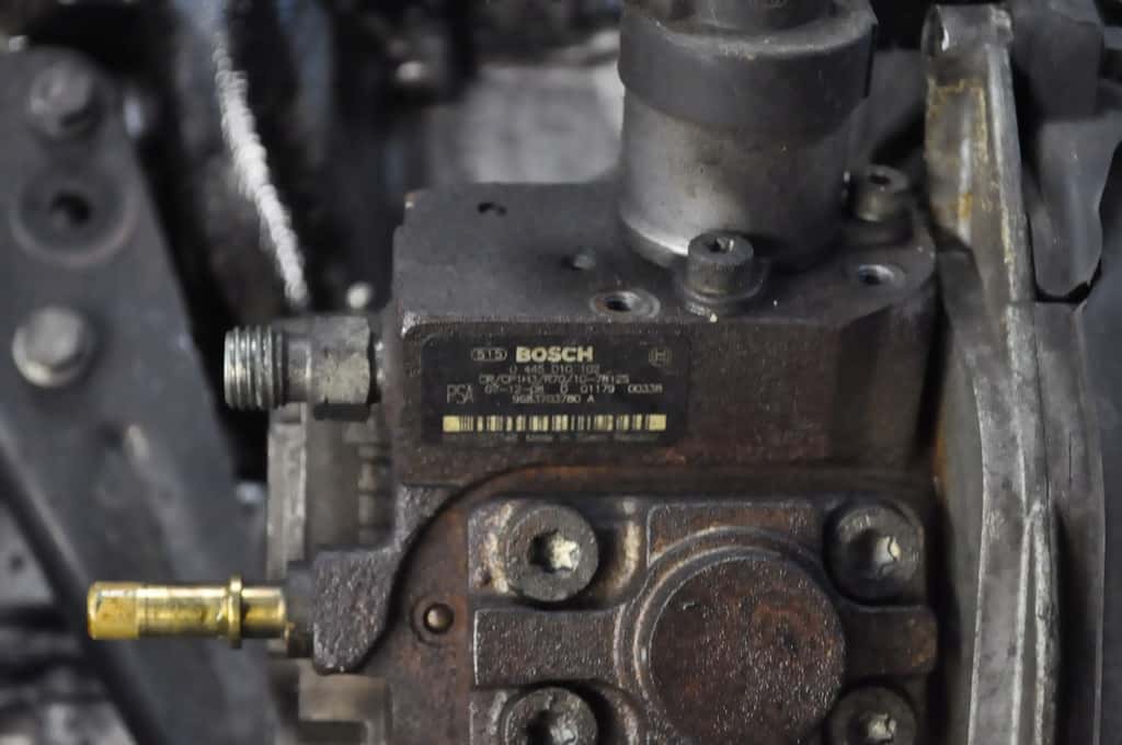 Moteur 9HV (DV6TED4B) vue 2