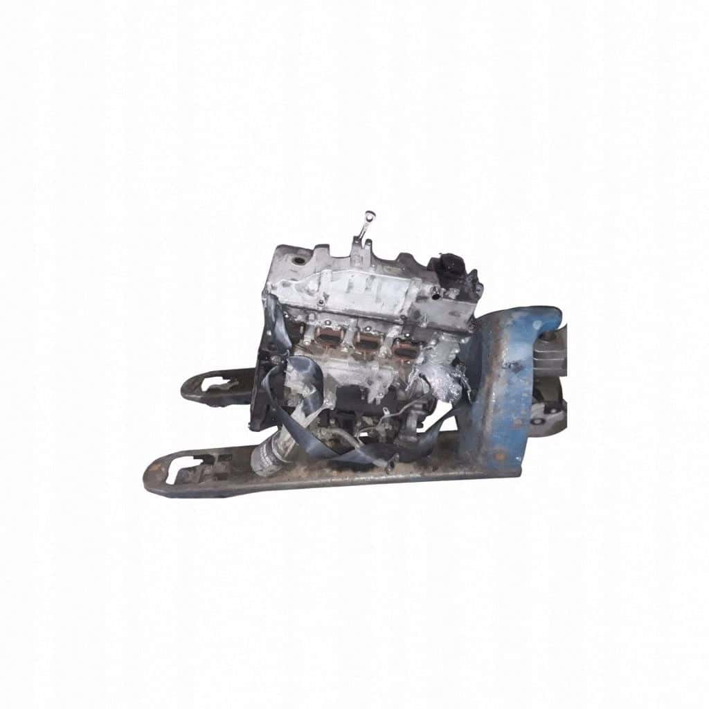 Moteur 4M41 vue 4