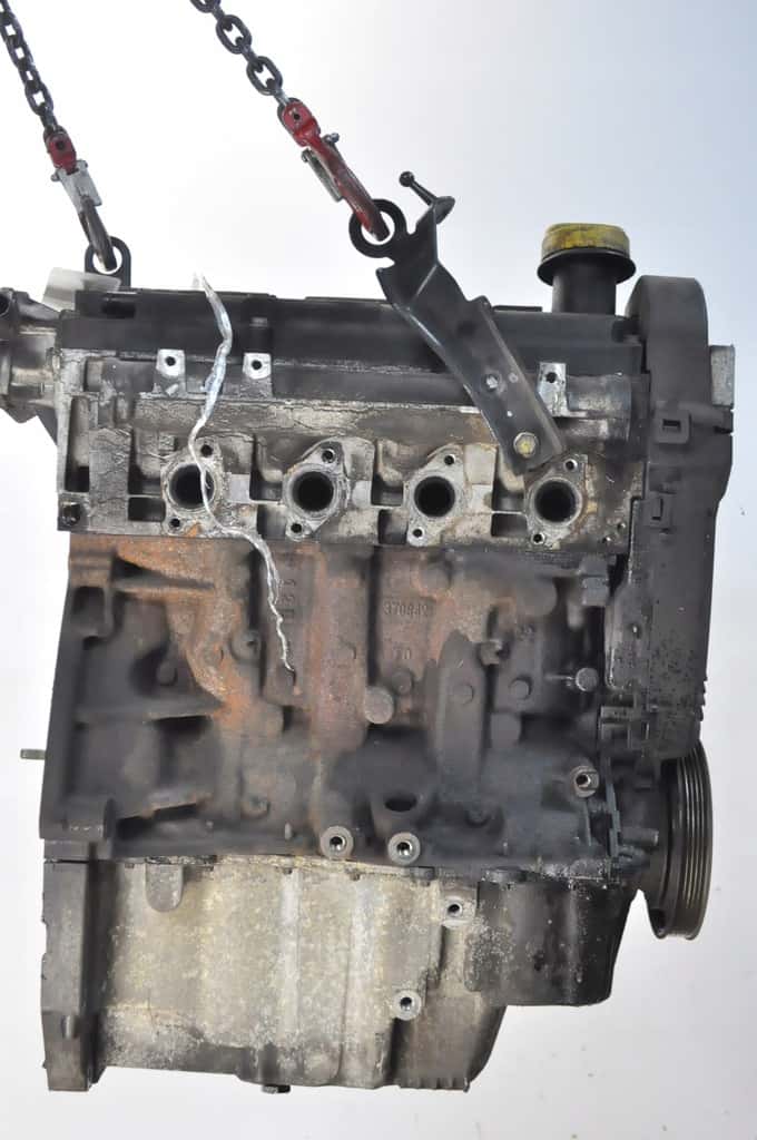 Moteur K9K 728 vue 3