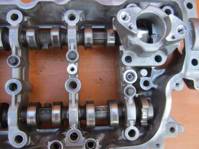 Moteur 8NR-FTS vue 4