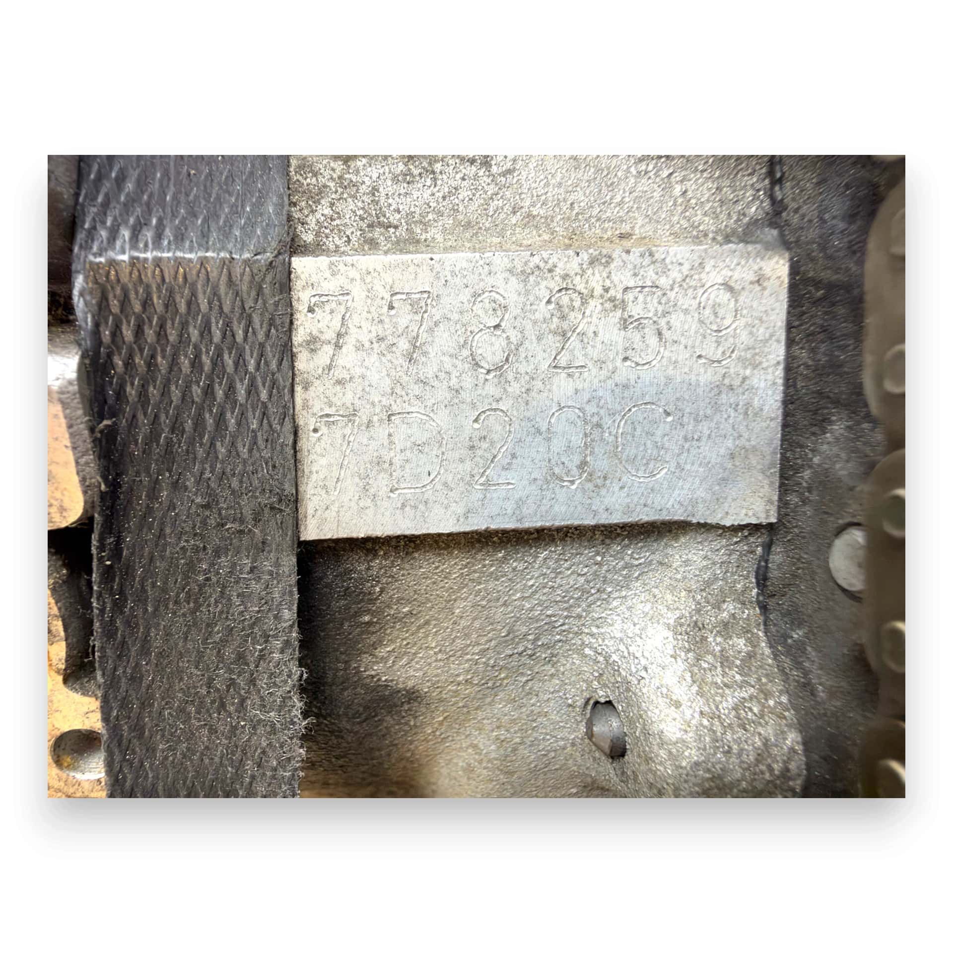 Moteur N47 D20 C vue 2