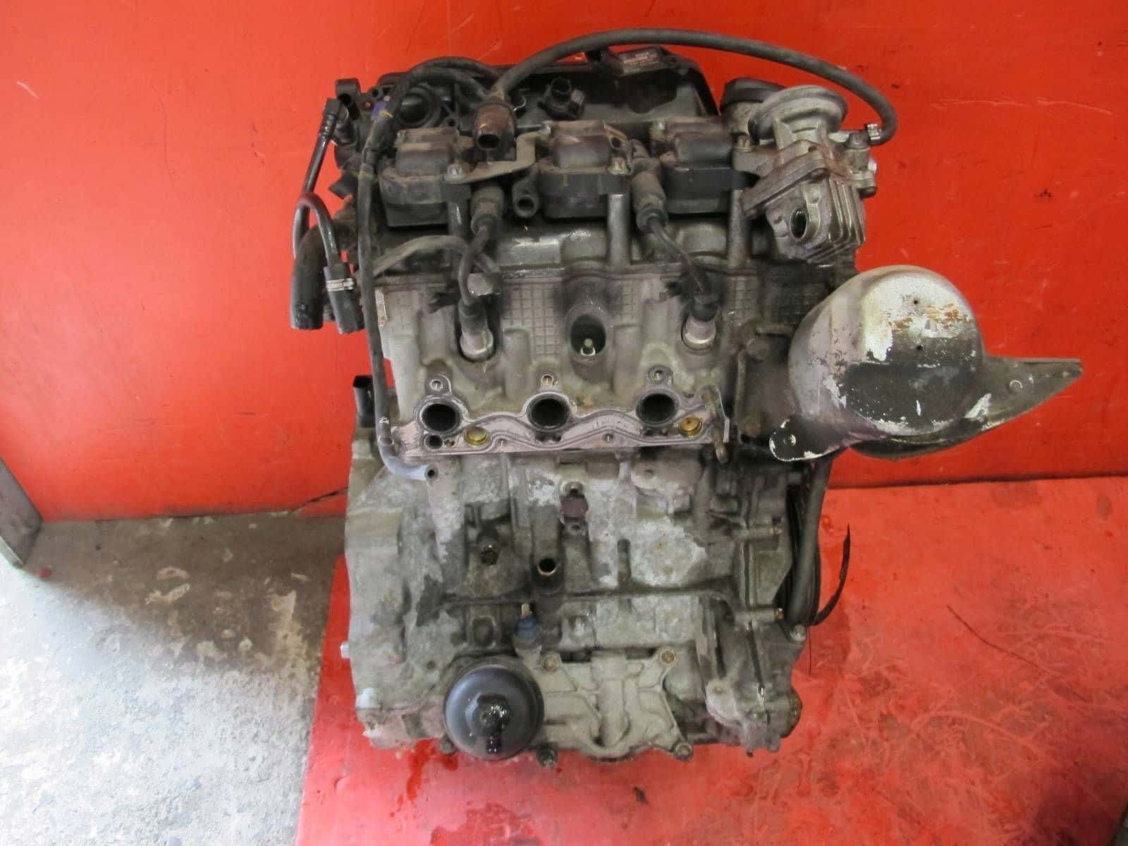 Moteur M 160.910 vue 4