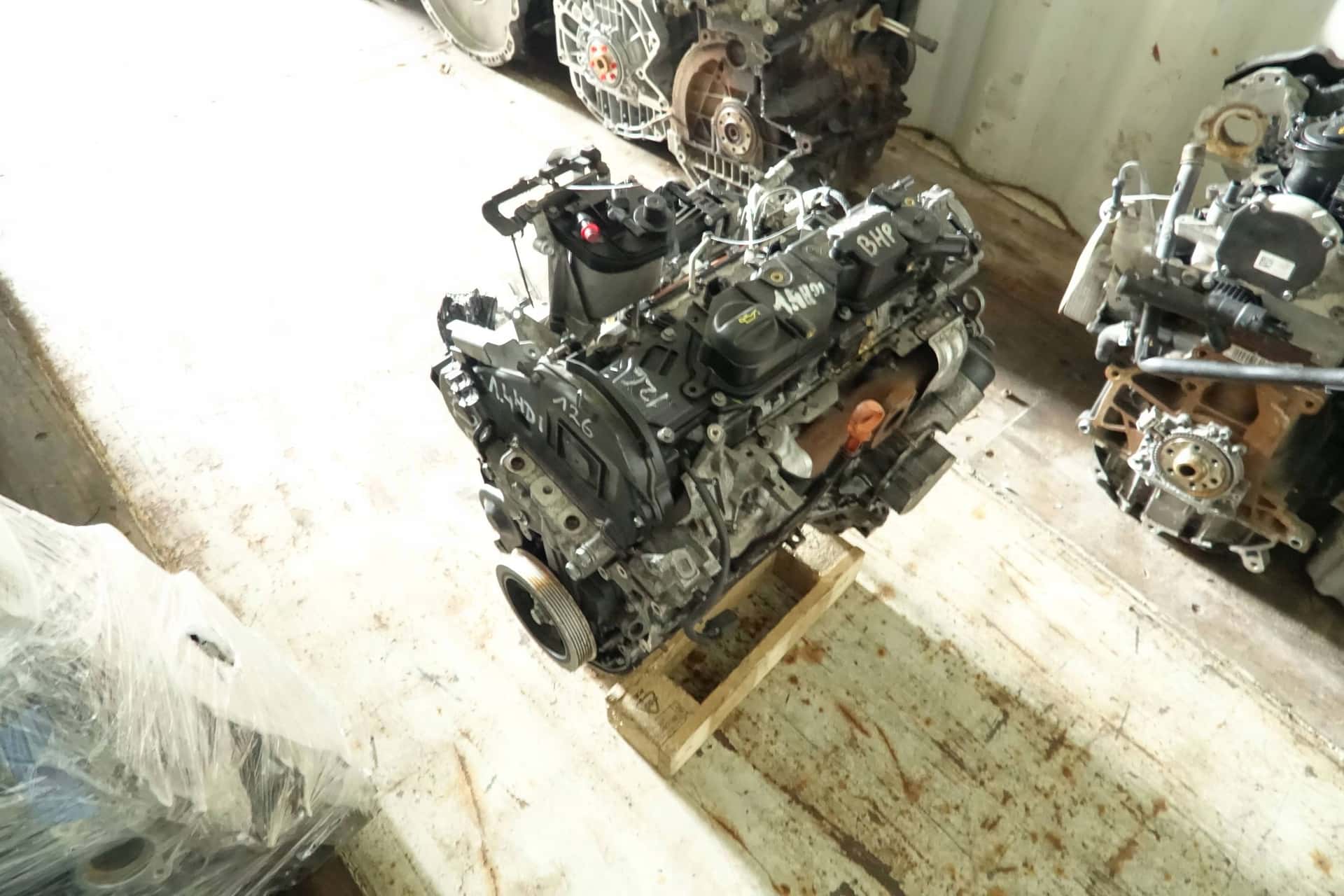 Moteur 9HE (DV6DBM) vue 2