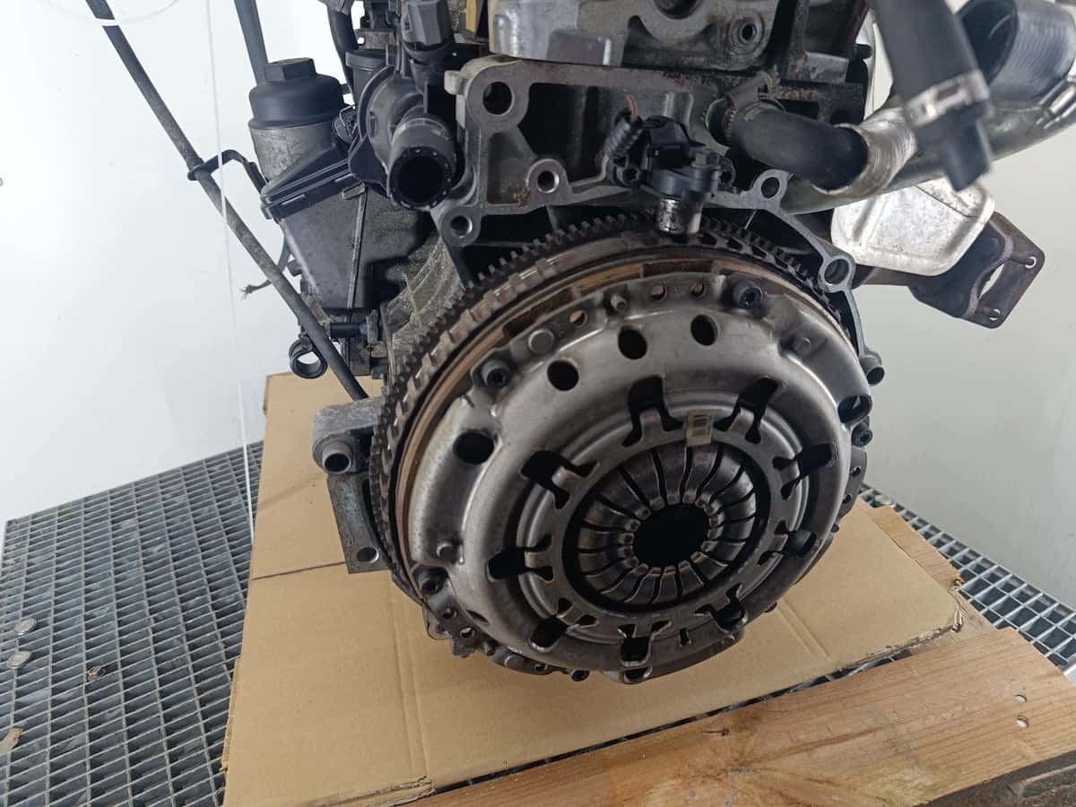 Moteur B 5244 S vue 3