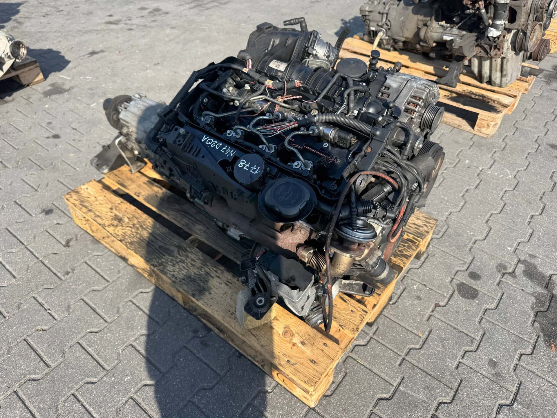 Moteur N47 D20 A vue 5
