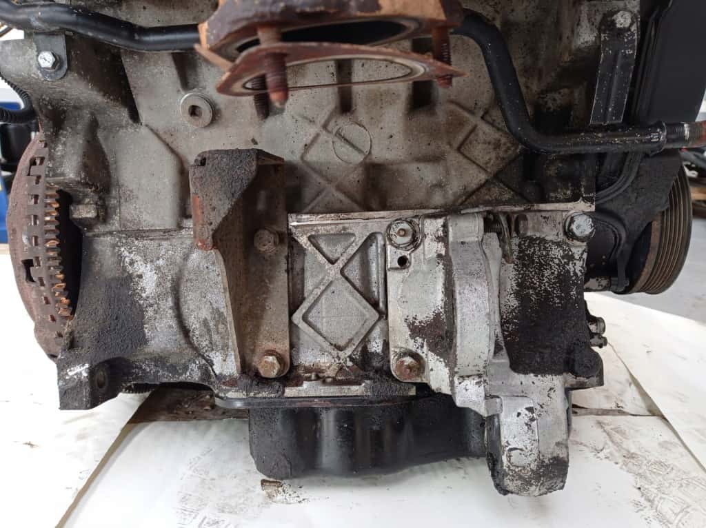 Moteur XFX (ES9J4S) vue 2