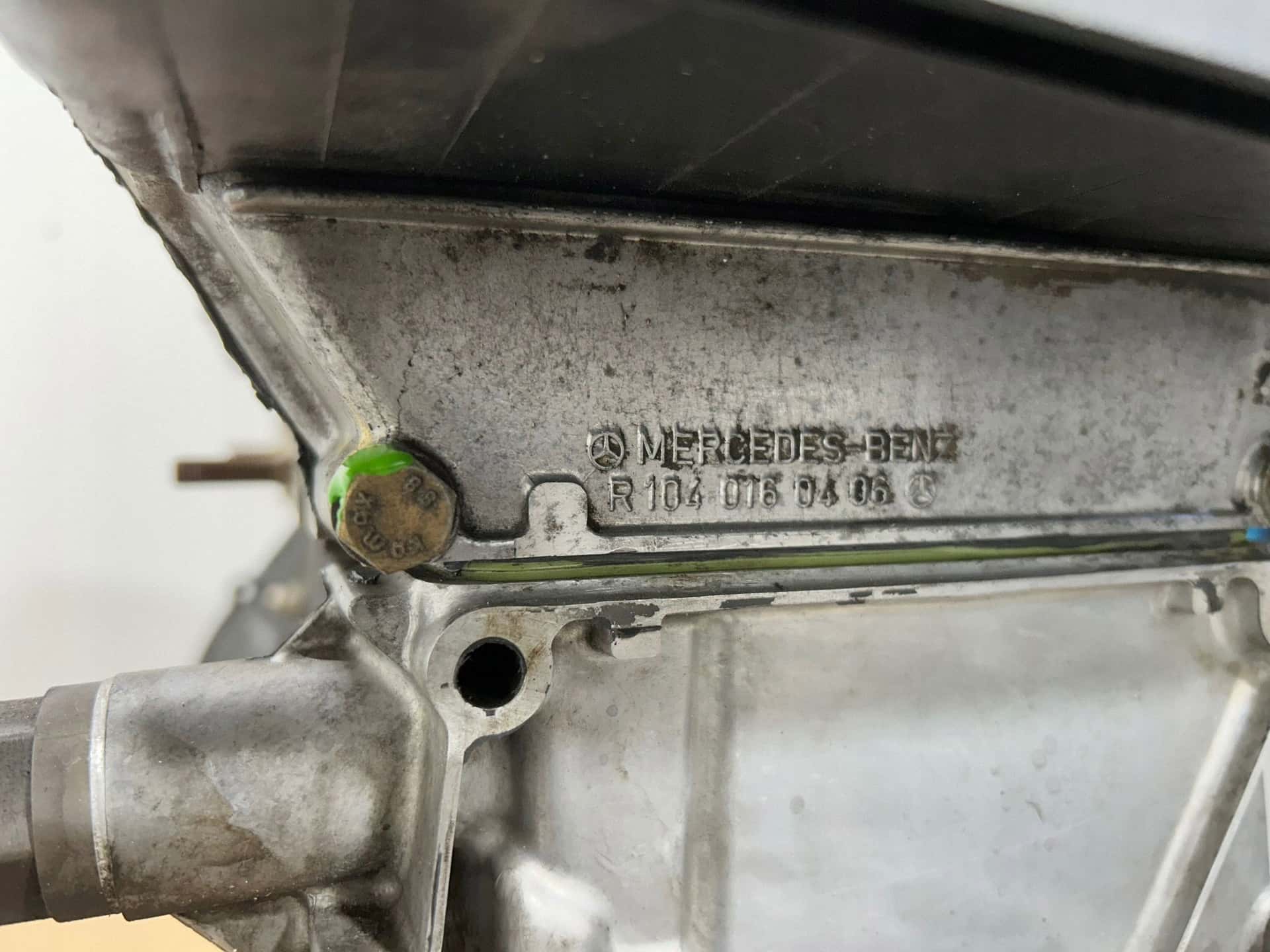 Moteur M 104.981 vue 12