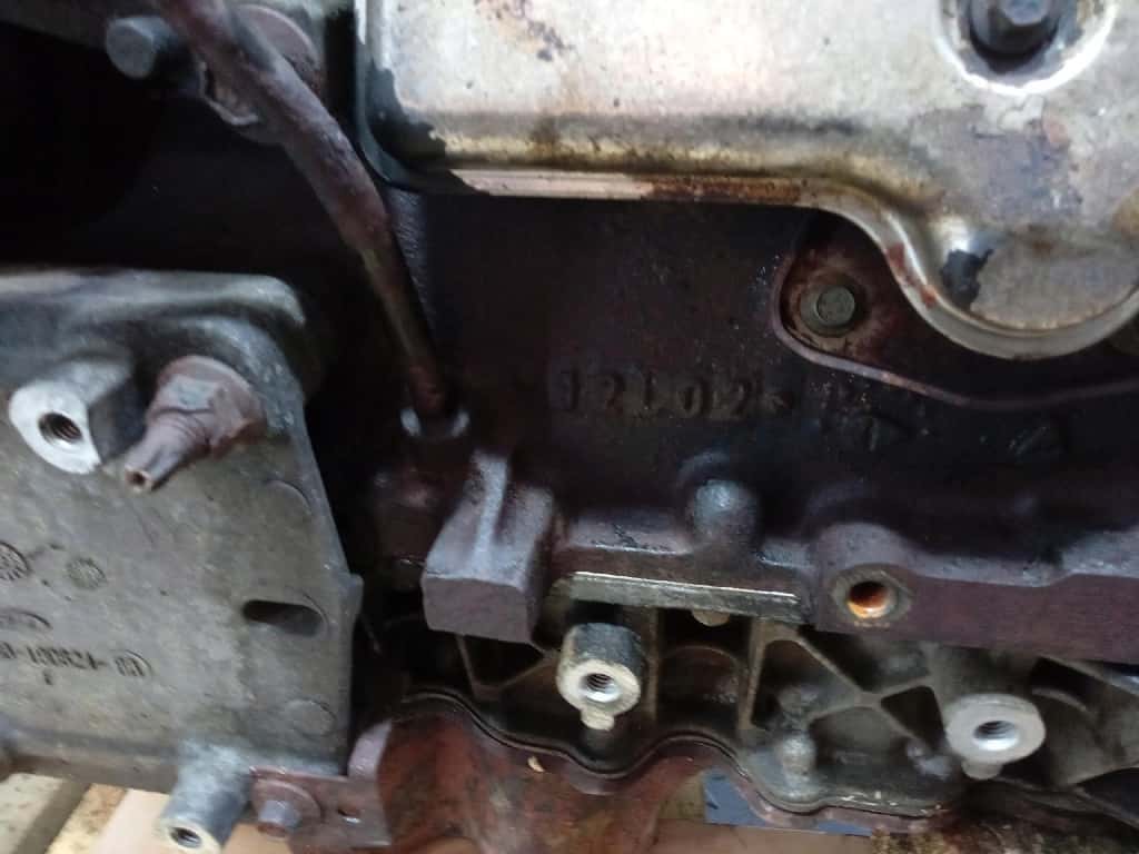 Moteur YF vue 5