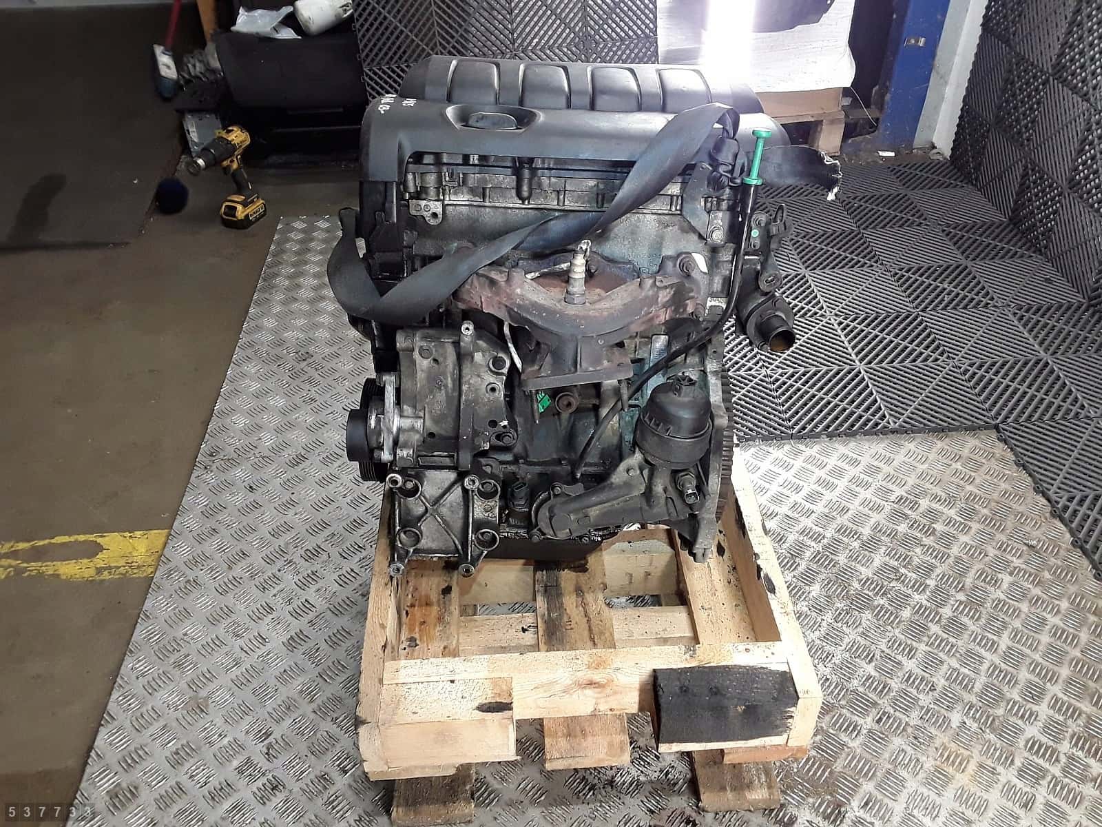 Moteur KFU (ET3J4) vue 2