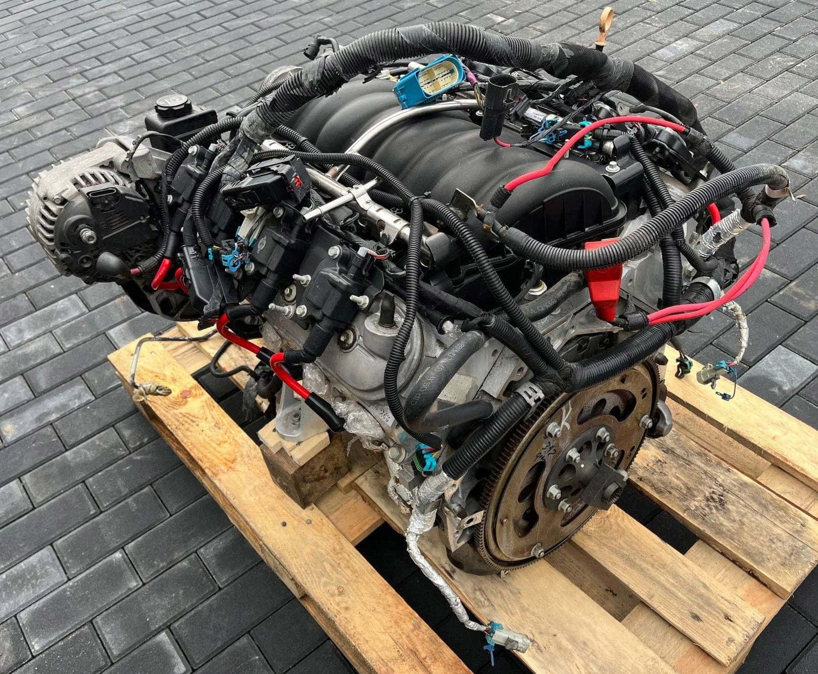 Moteur LS2(364CUV8) vue 11