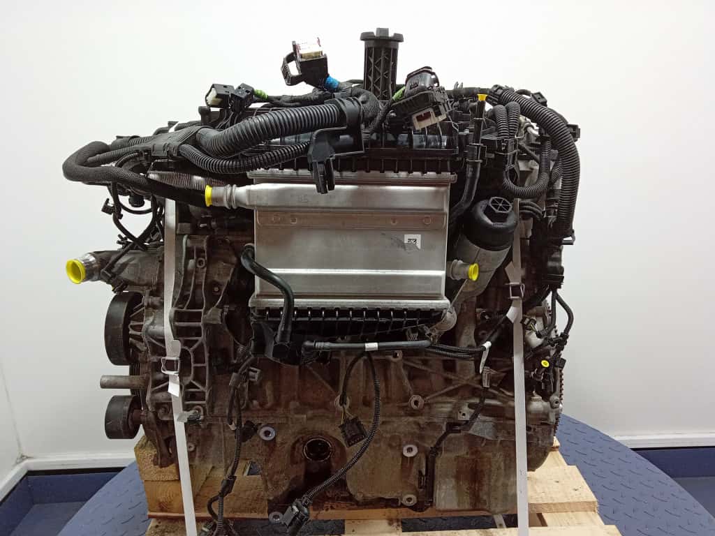 Moteur S58 B30 A vue 3