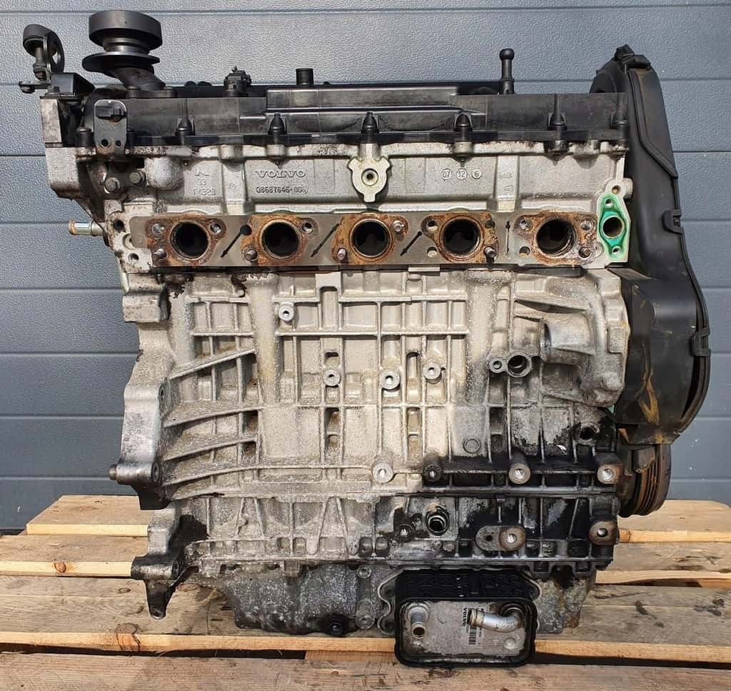 Moteur D 5244 T8 vue 3
