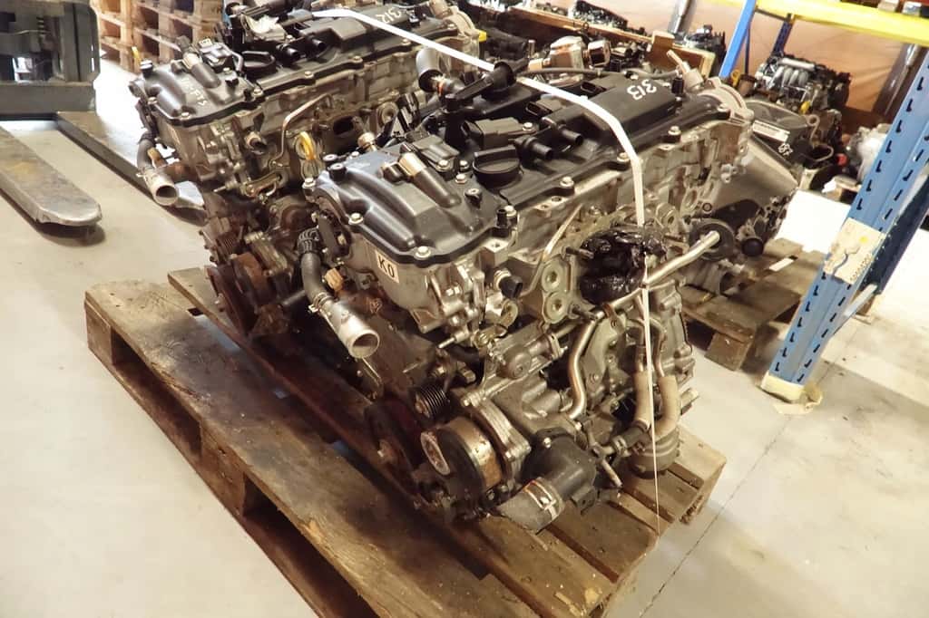 Moteur 8AR-FTS vue 2