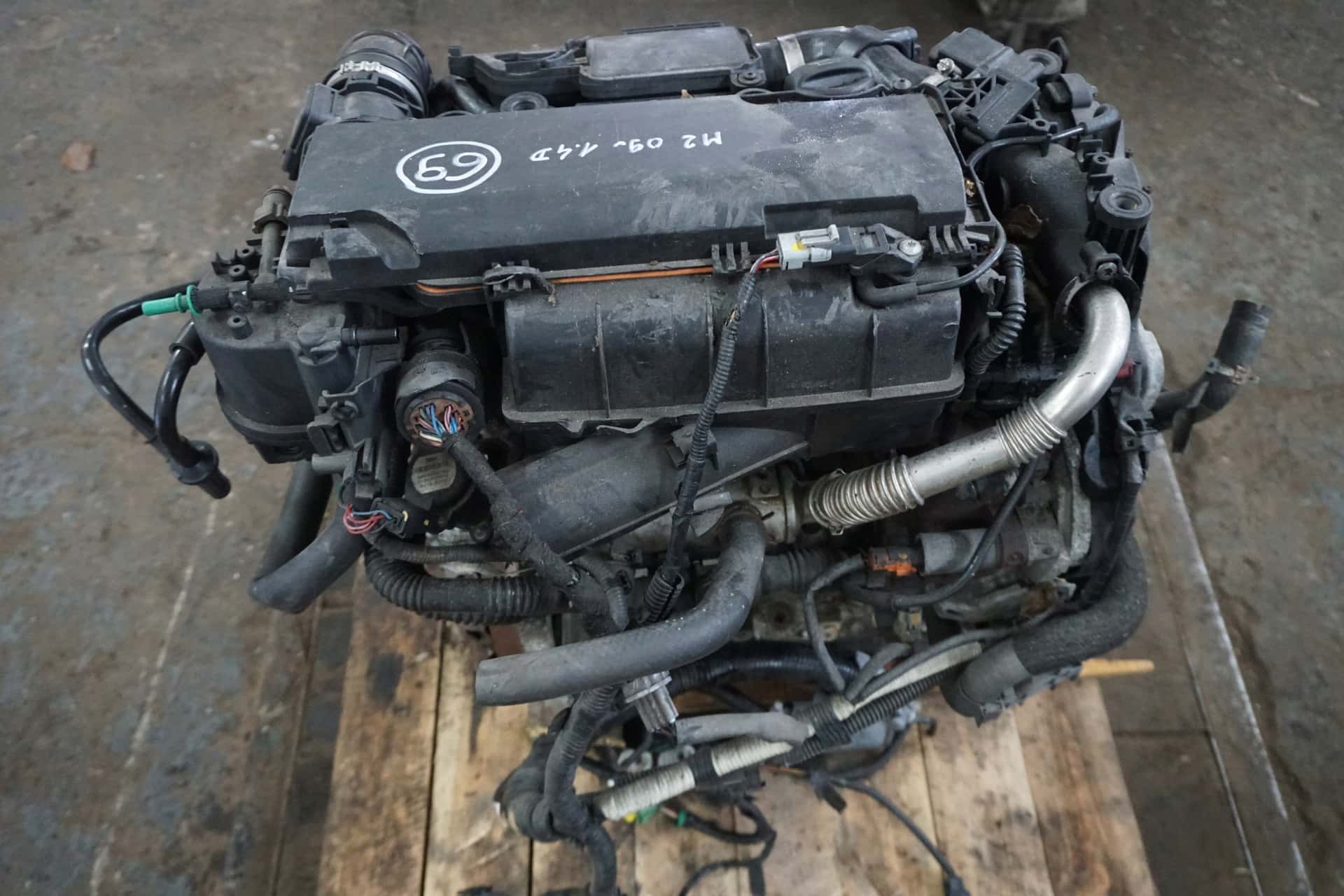 Moteur Y404 vue 3
