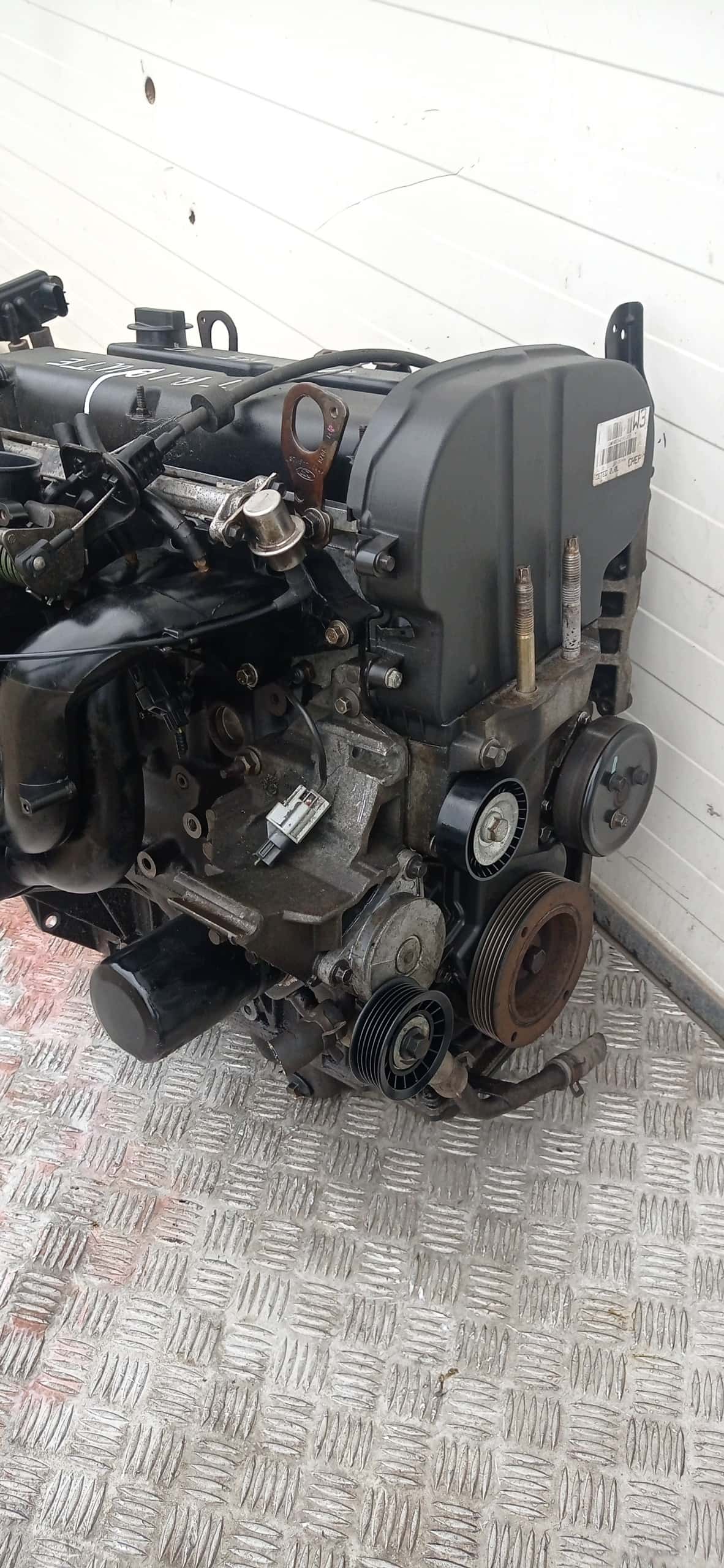 Moteur YF vue 7