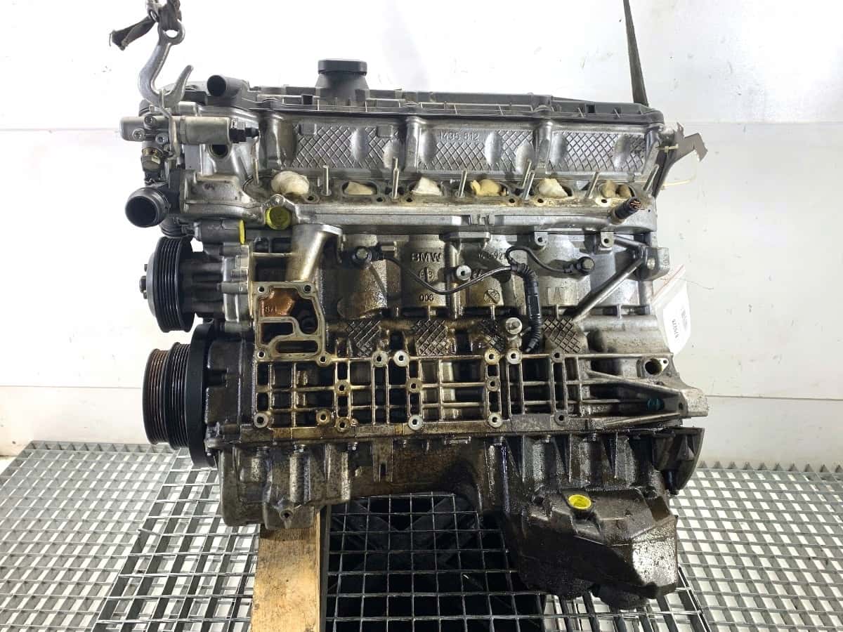 Moteur M52 B20 (206S3) vue 2