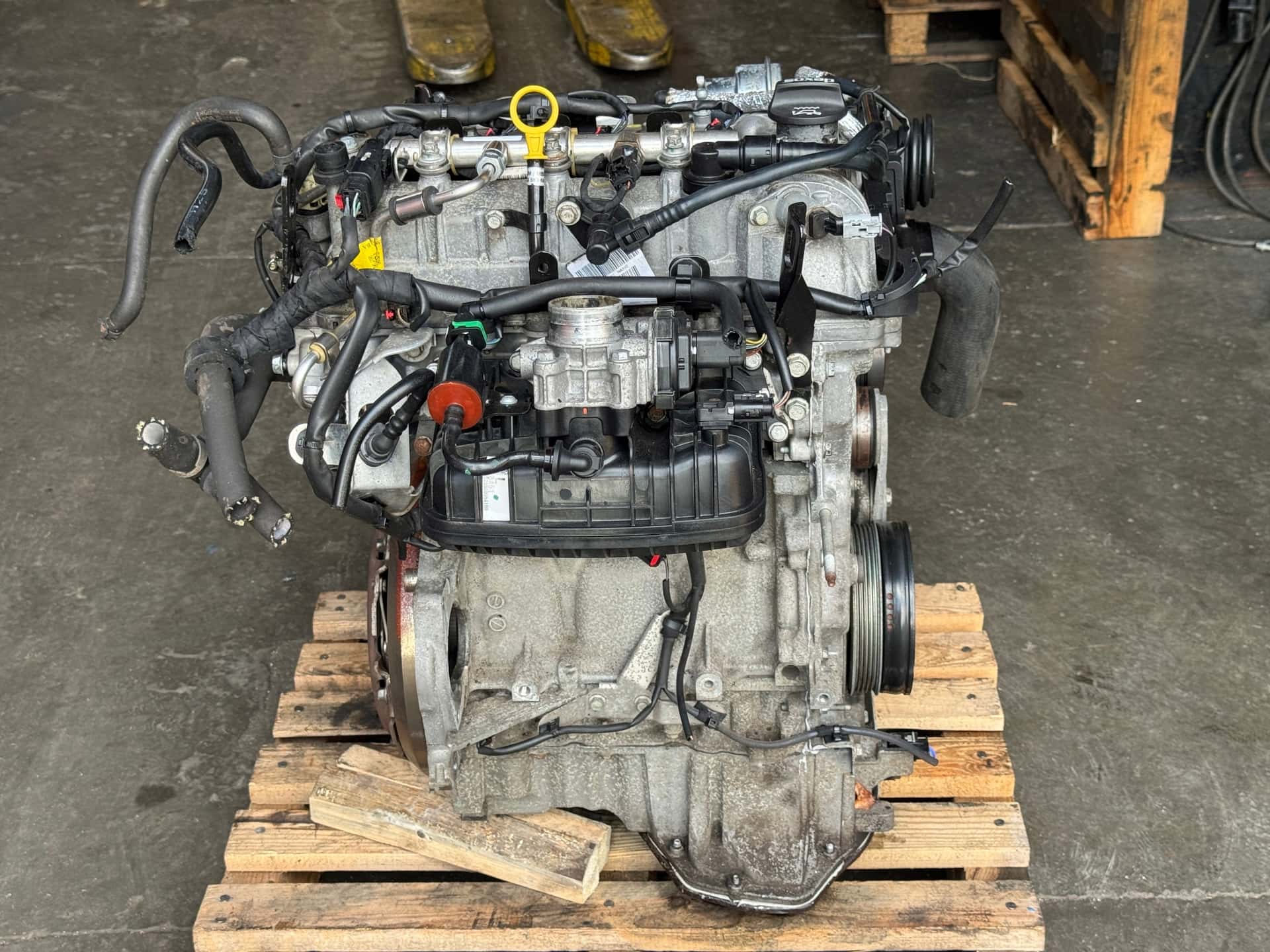 Moteur B 10 XFL vue 2