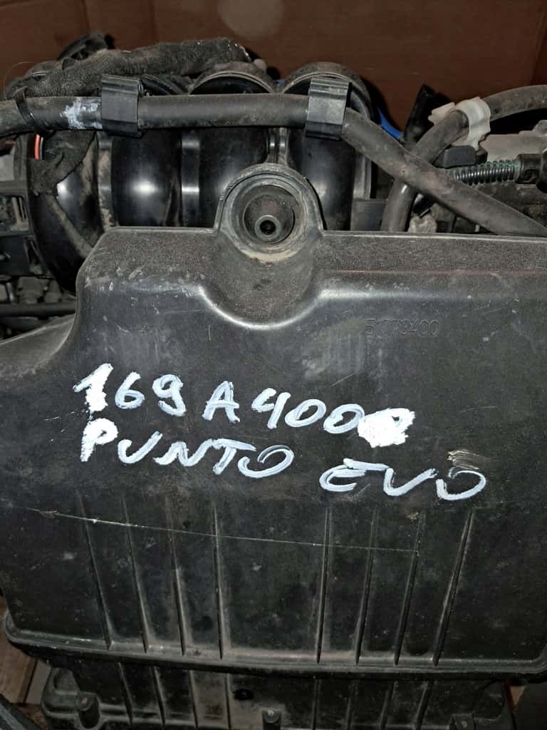 Moteur 169 A4.000 vue 2