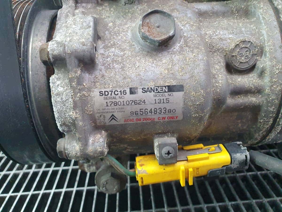 Moteur RHJ (DW10BTED4) vue 6