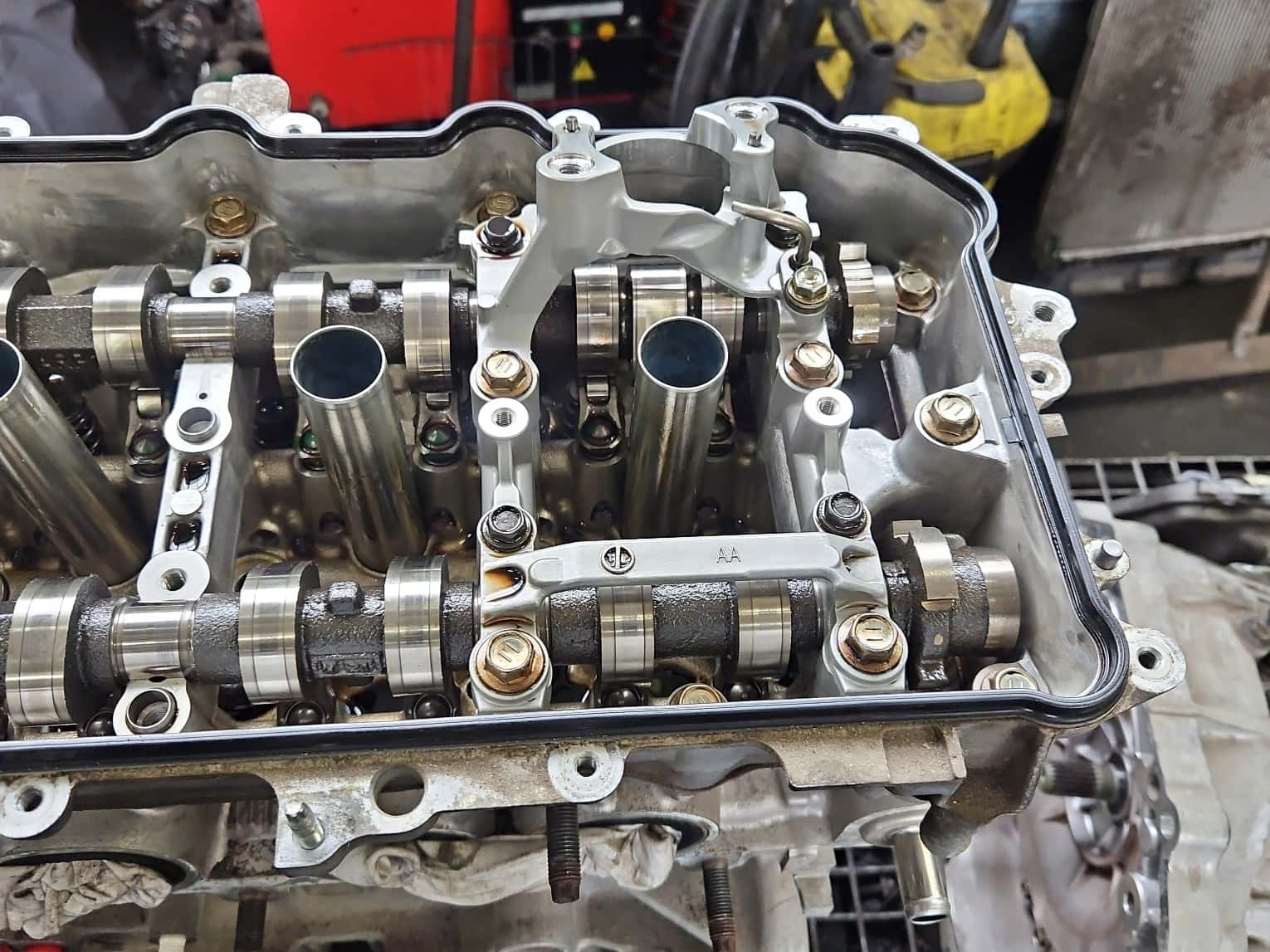 Moteur 2AR-FSE vue 7