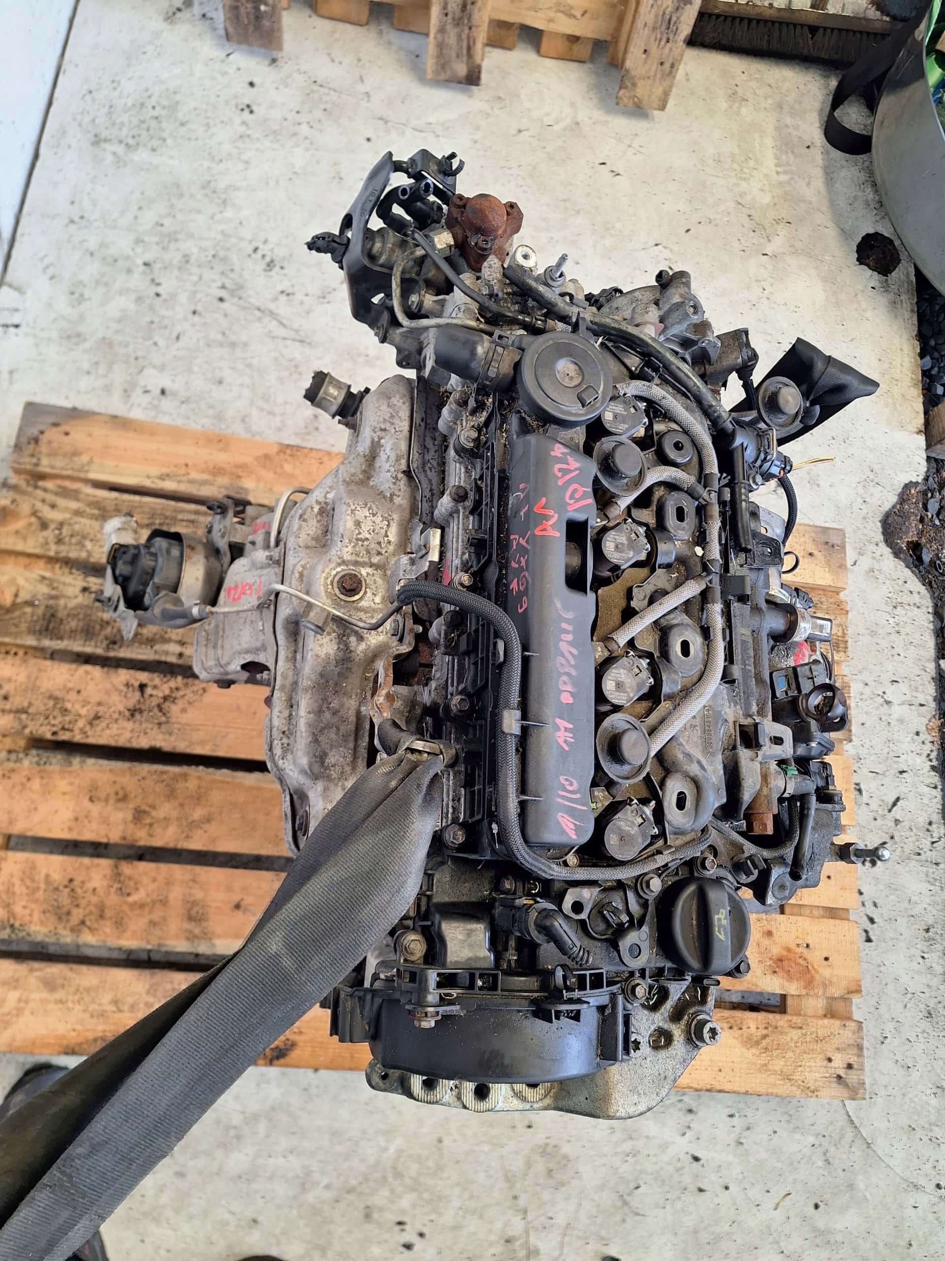 Moteur 4HH (DW12RUC) vue 6
