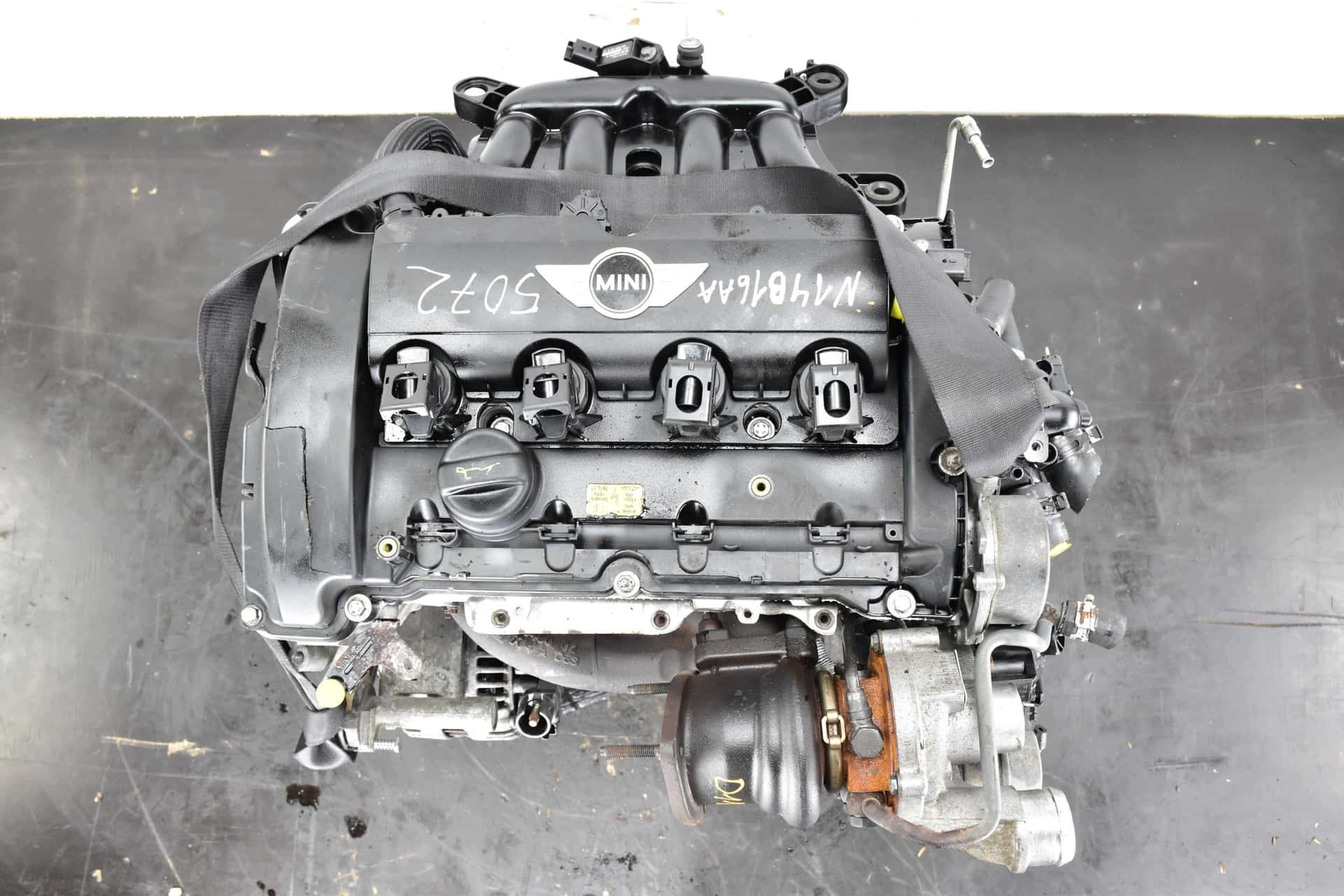 Moteur N14 B16 A vue 2